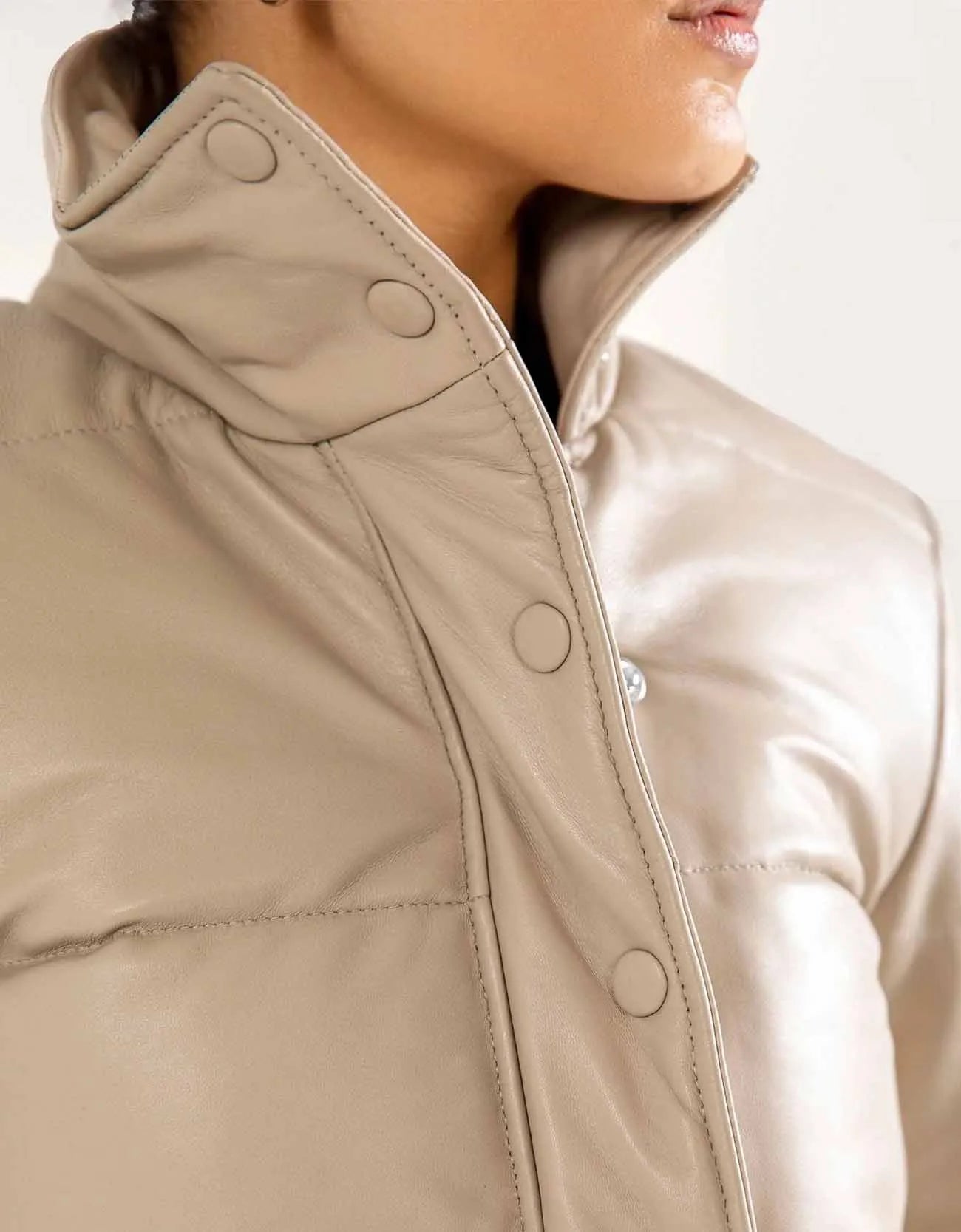 CROPPED LEATHER JACKET