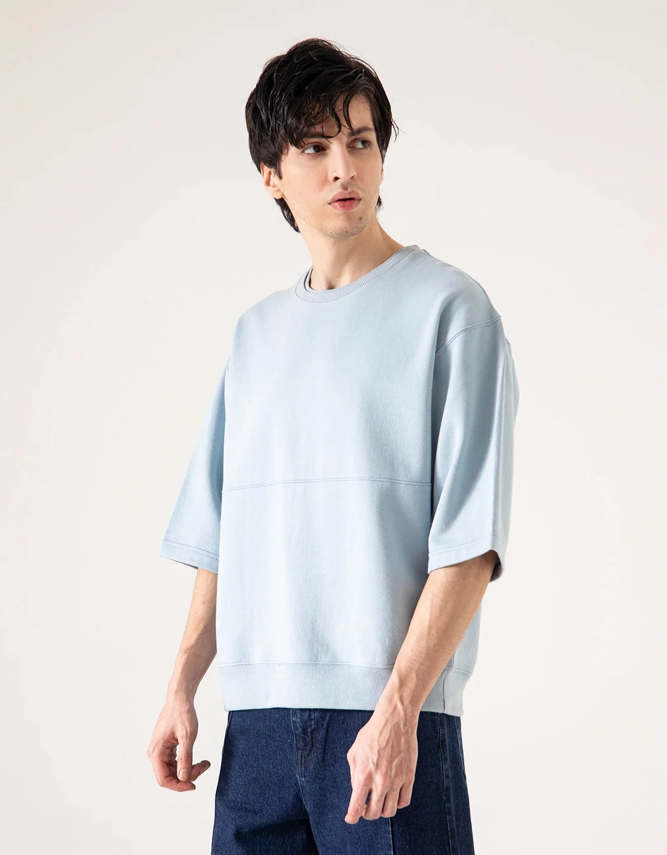 HALF SLEEVES CREW NECK SWEATSHIRT