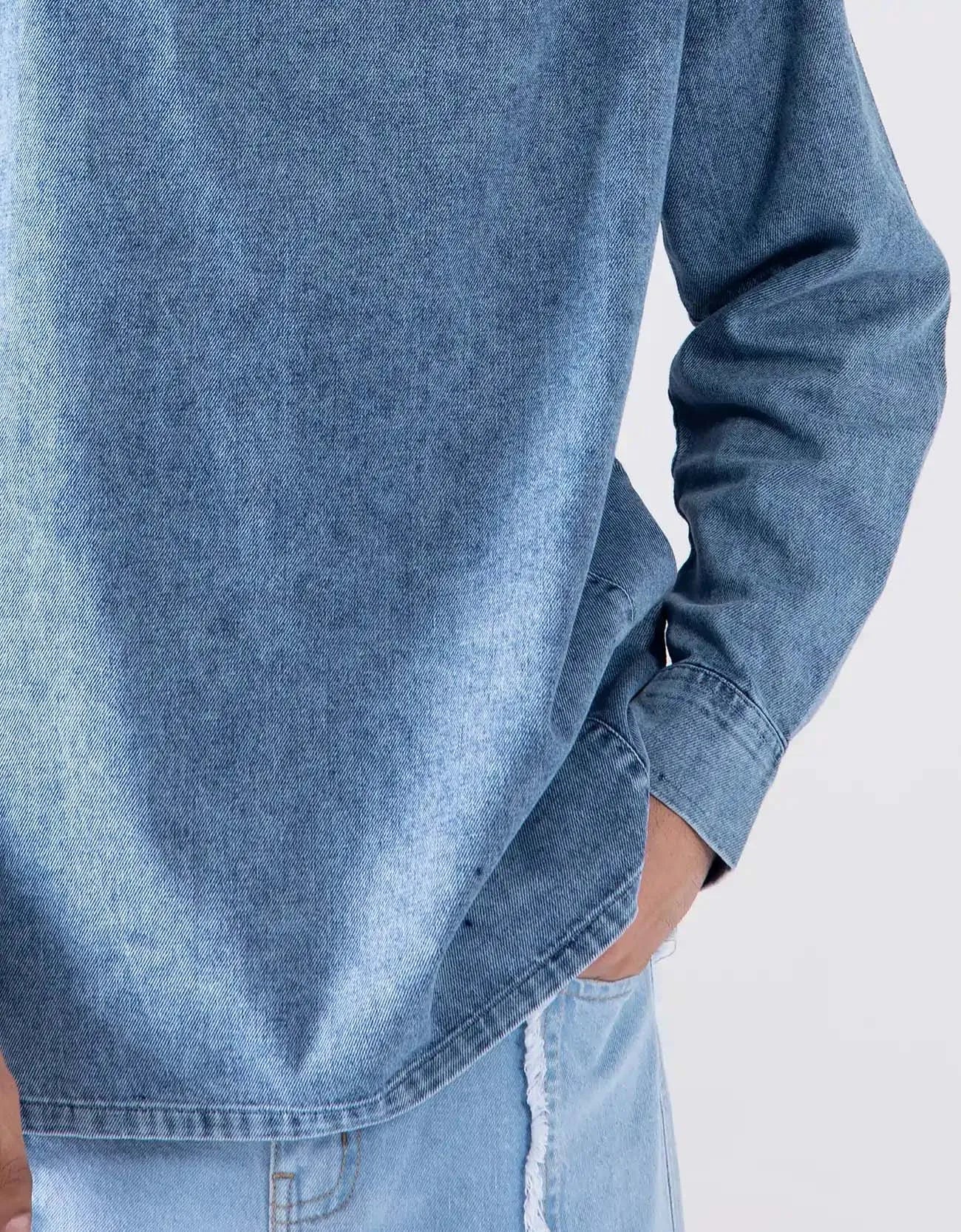 DENIM CREW NECK SHIRT