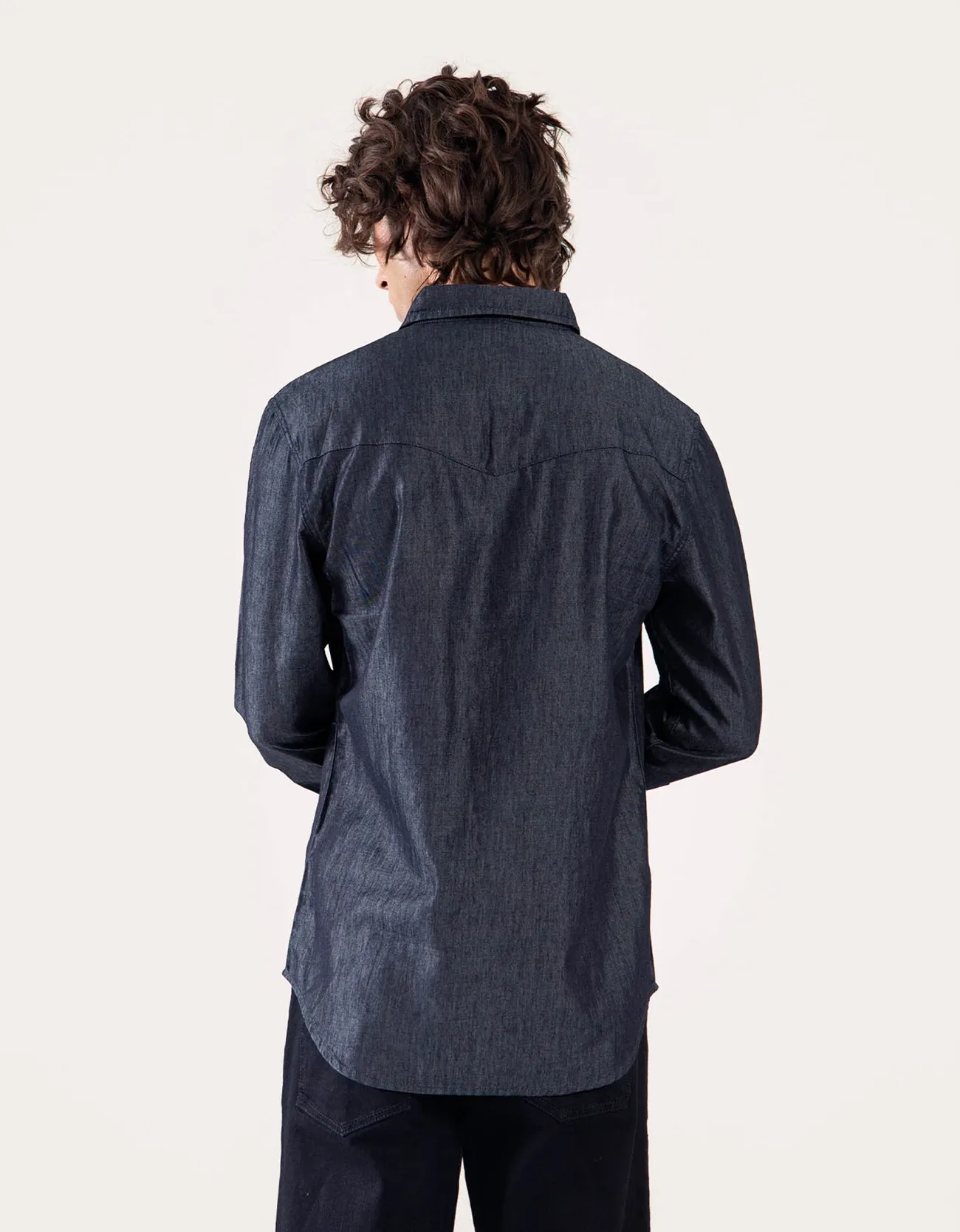 DENIM BUTTON DOWN SHIRT