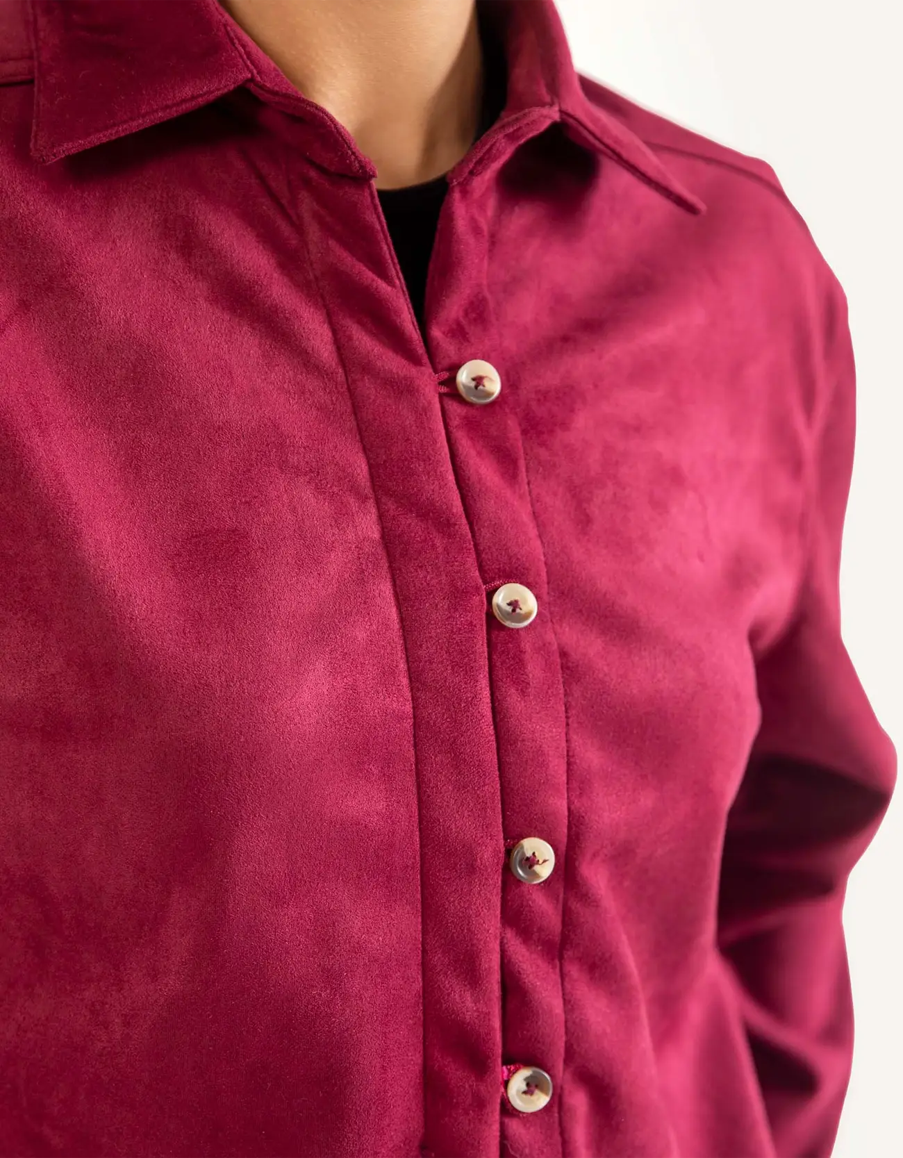 CLASSIC SUEDE BUTTON DOWN SHIRT