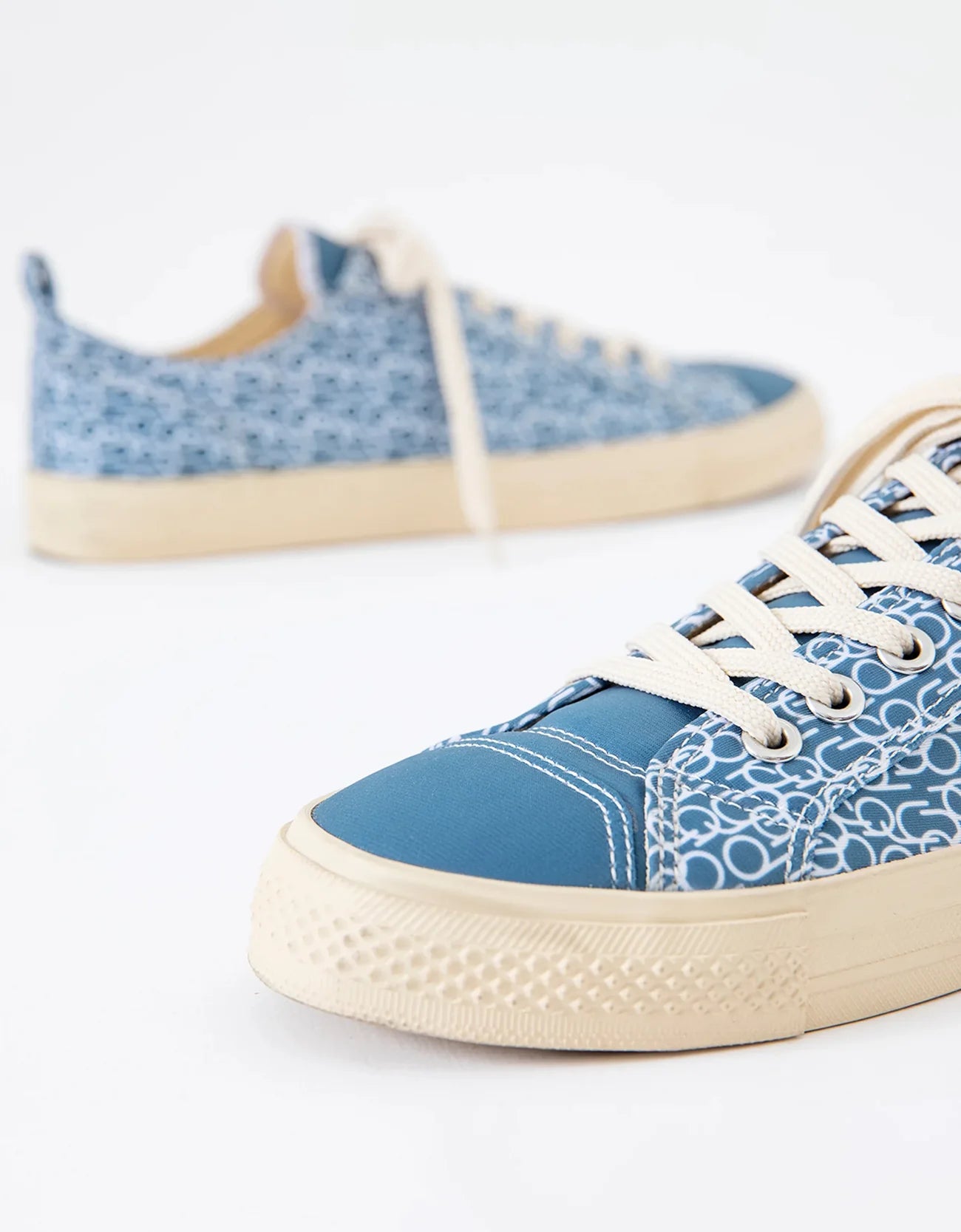 ND CLASSIC GO-TO SNEAKERS