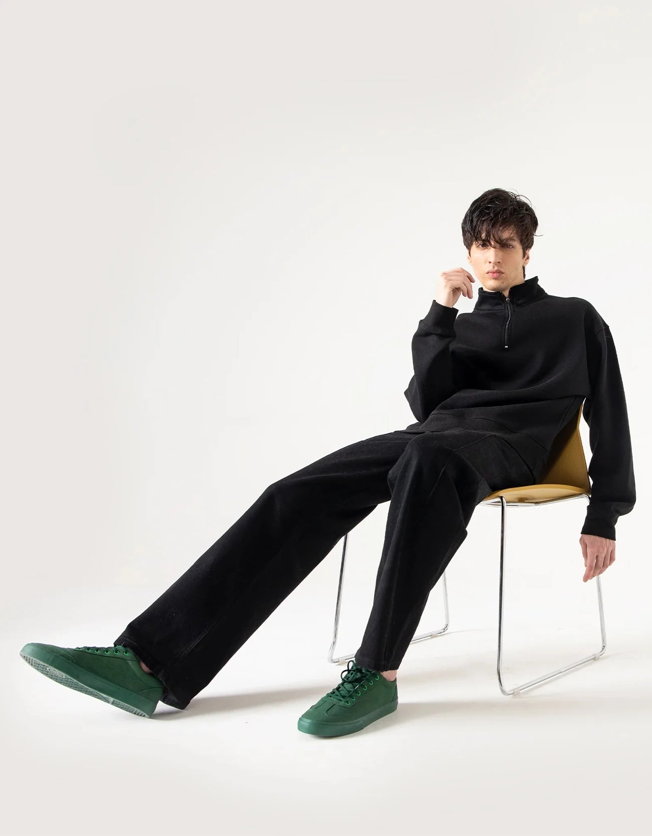 ZIPPER MOCK NEXT SWEATSHIRT