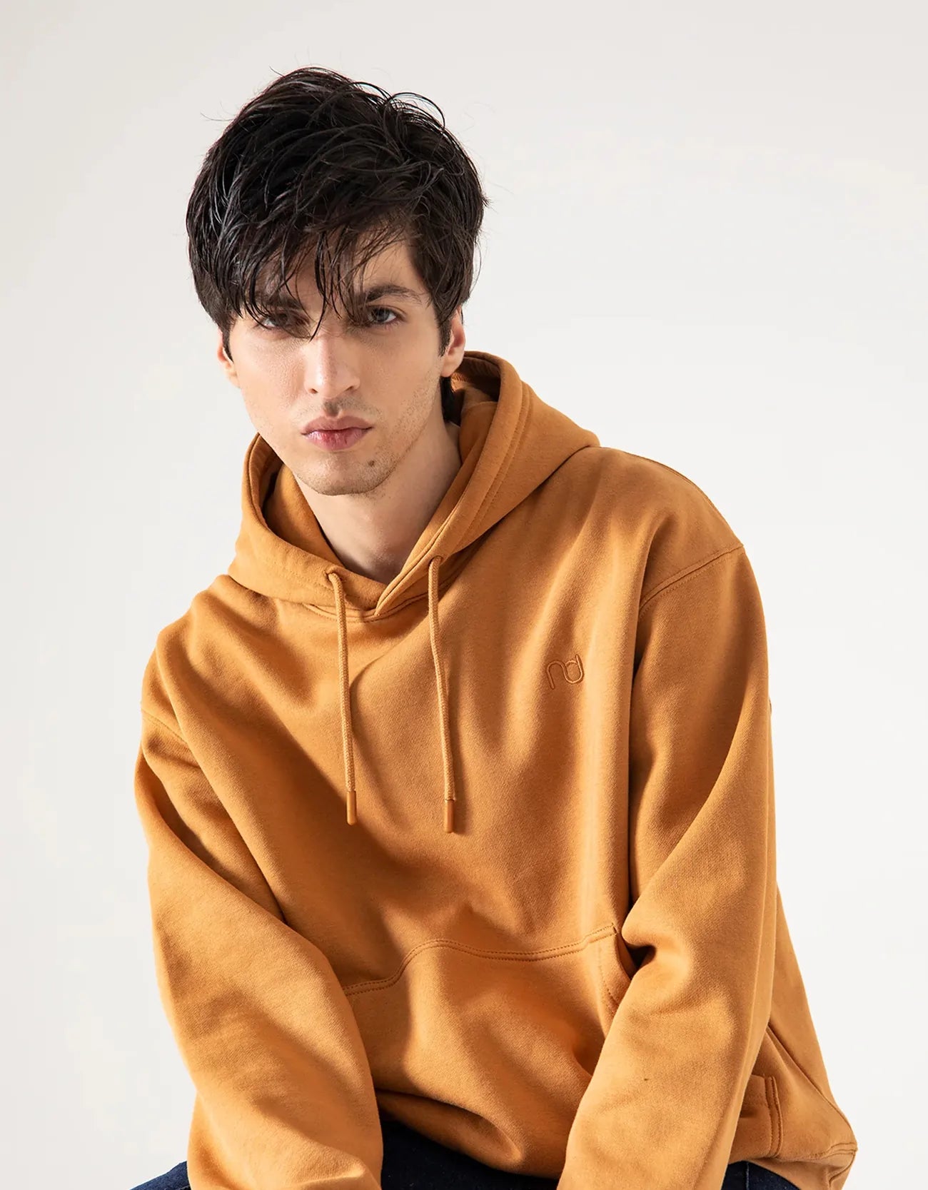 BASIC FLEECE HOODIE