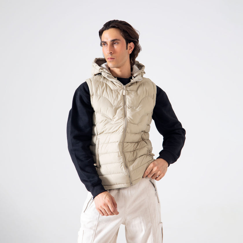 HOODED PUFFER VEST