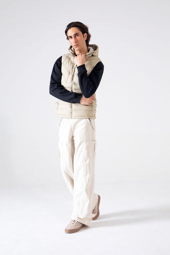 HOODED PUFFER VEST