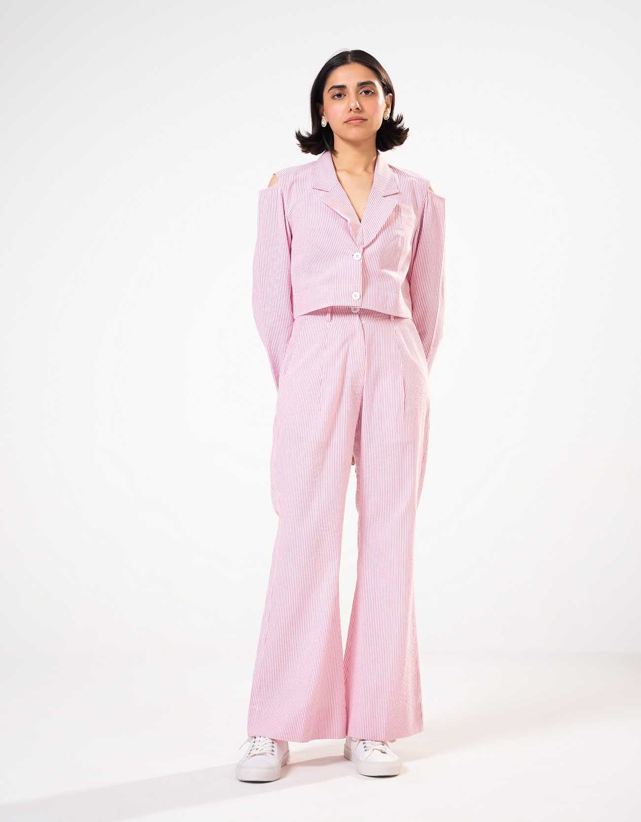 TEXTURED STRIPED CROPPED BLAZER