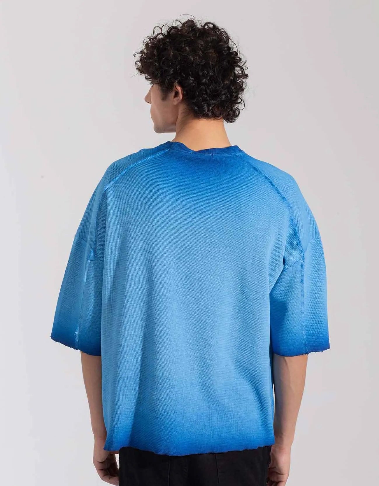 TEXTURED TIE-DYE T-SHIRT