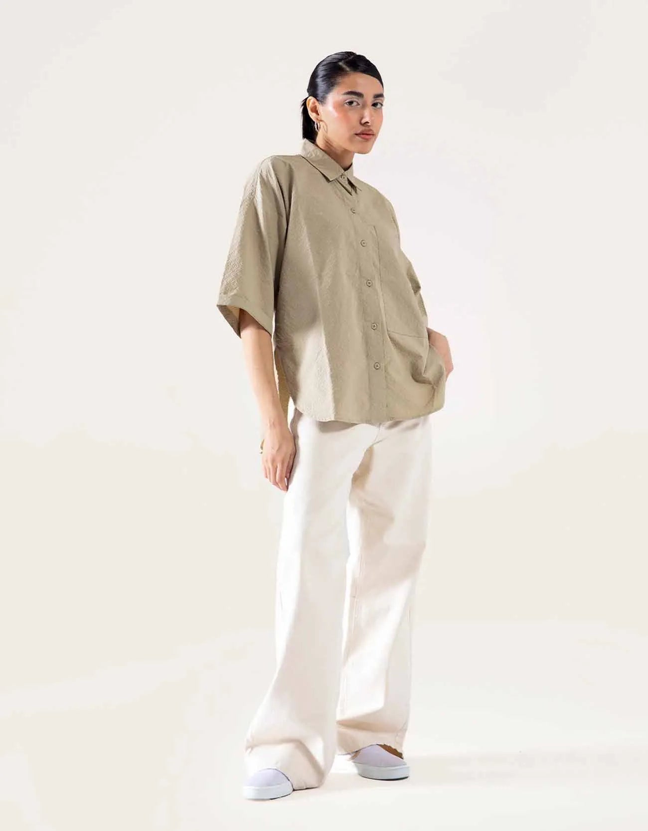 HALF SLEEVES PATCH POCKET SHIRT