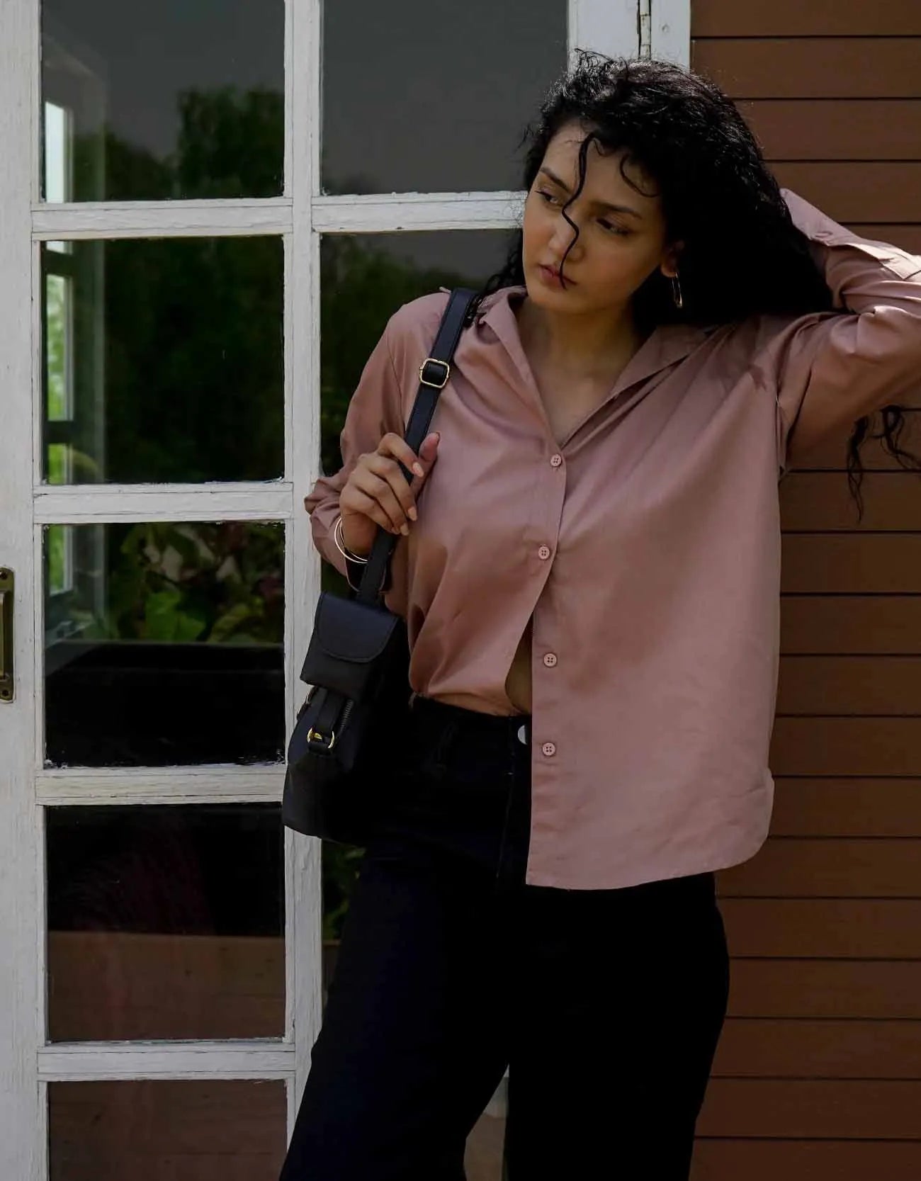 SHIRT WITH FOLDED BACK YOKE