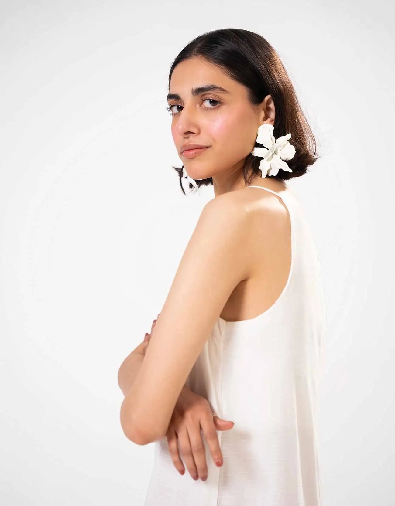 STRAIGHT HALTER NECK DRESS