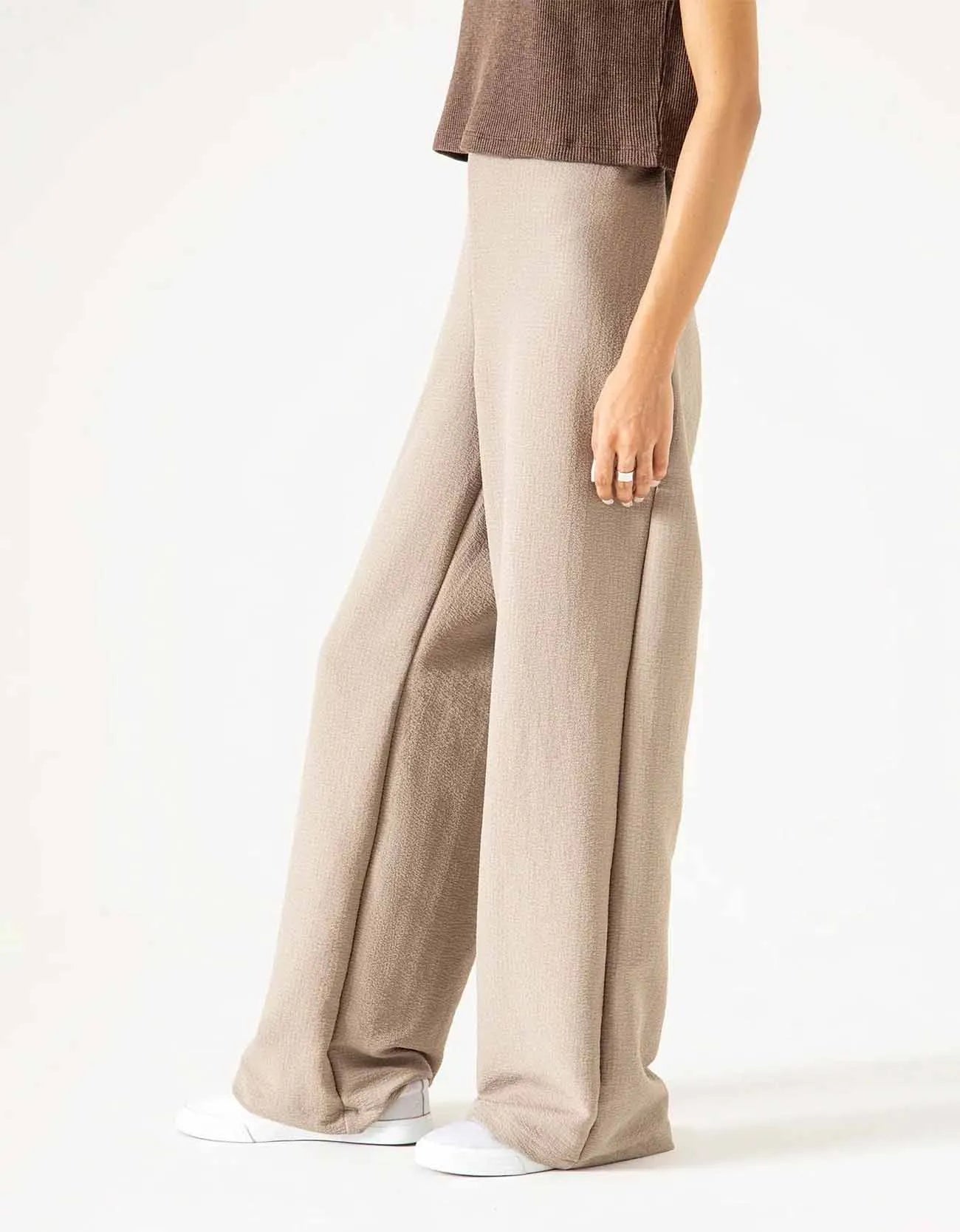 TAILORED WIDELEG TROUSER