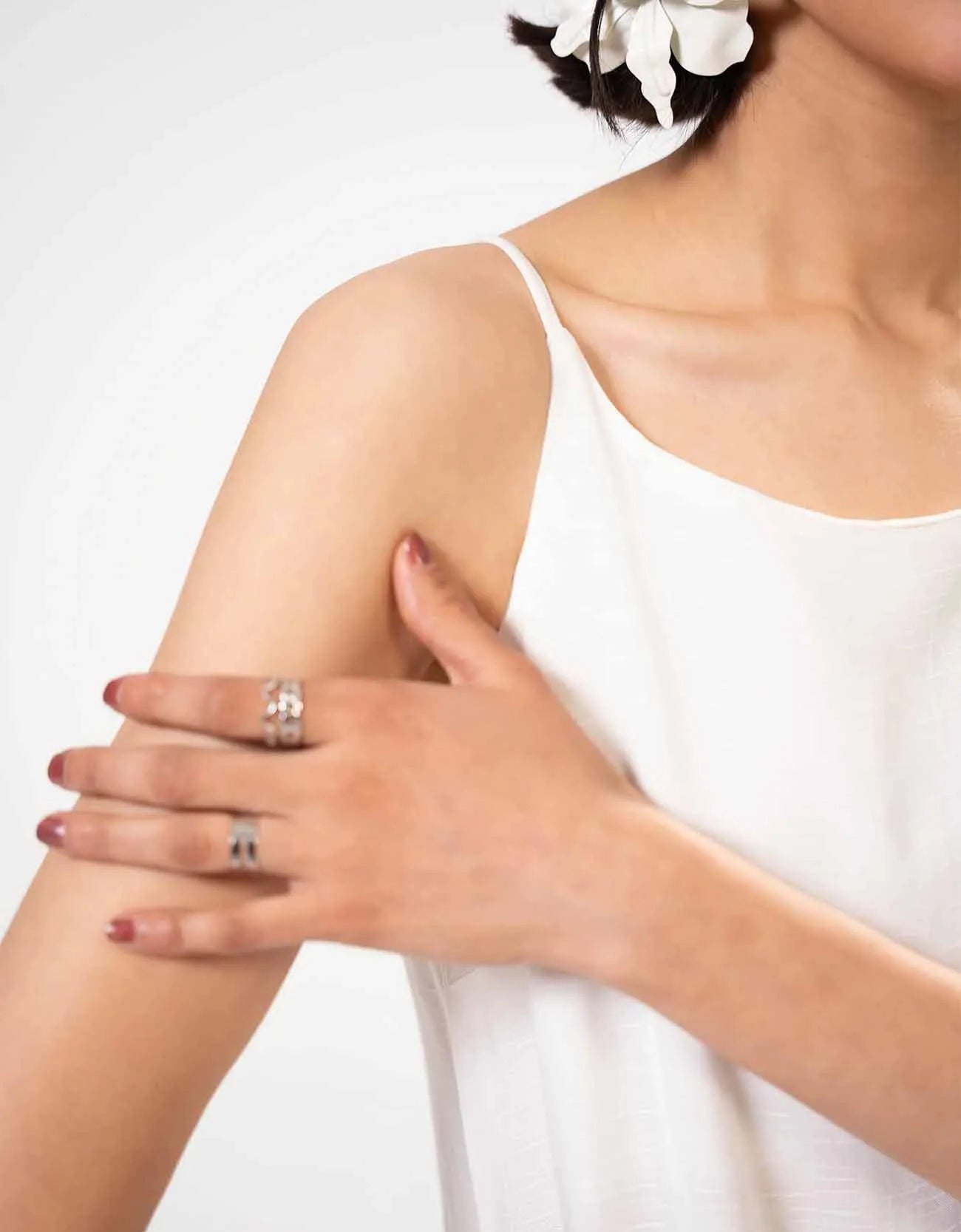 STRAIGHT HALTER NECK DRESS