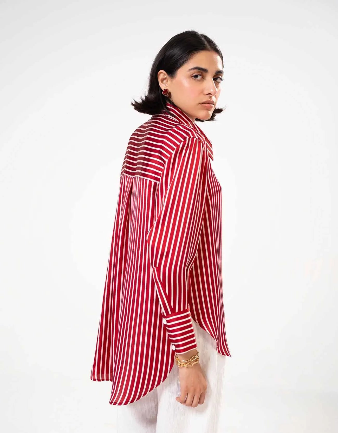 STRIPED BUTTON DOWN SHIRT