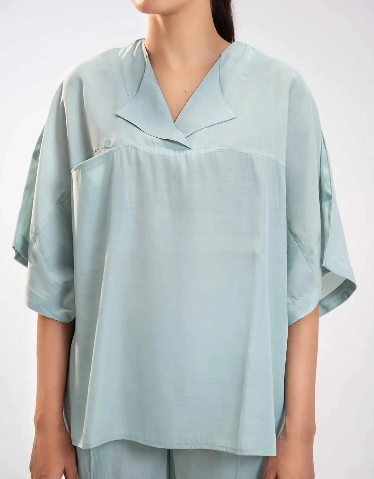 OVERSIZED SAFARI BLOUSE