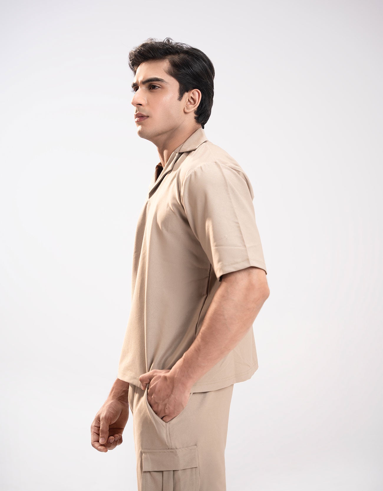 RELAXED FIT CARGO SHORTS