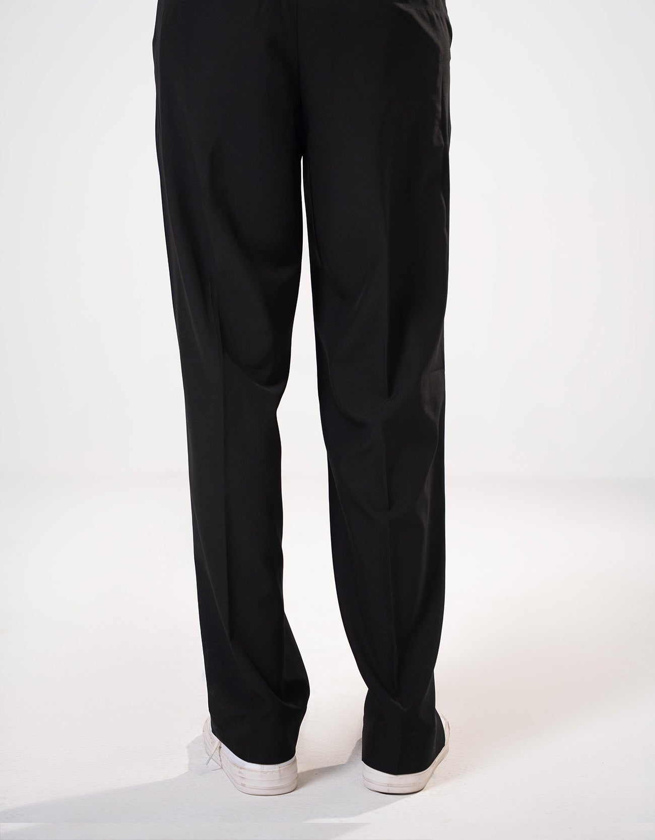 TAILORED STRAIGHT PANTS