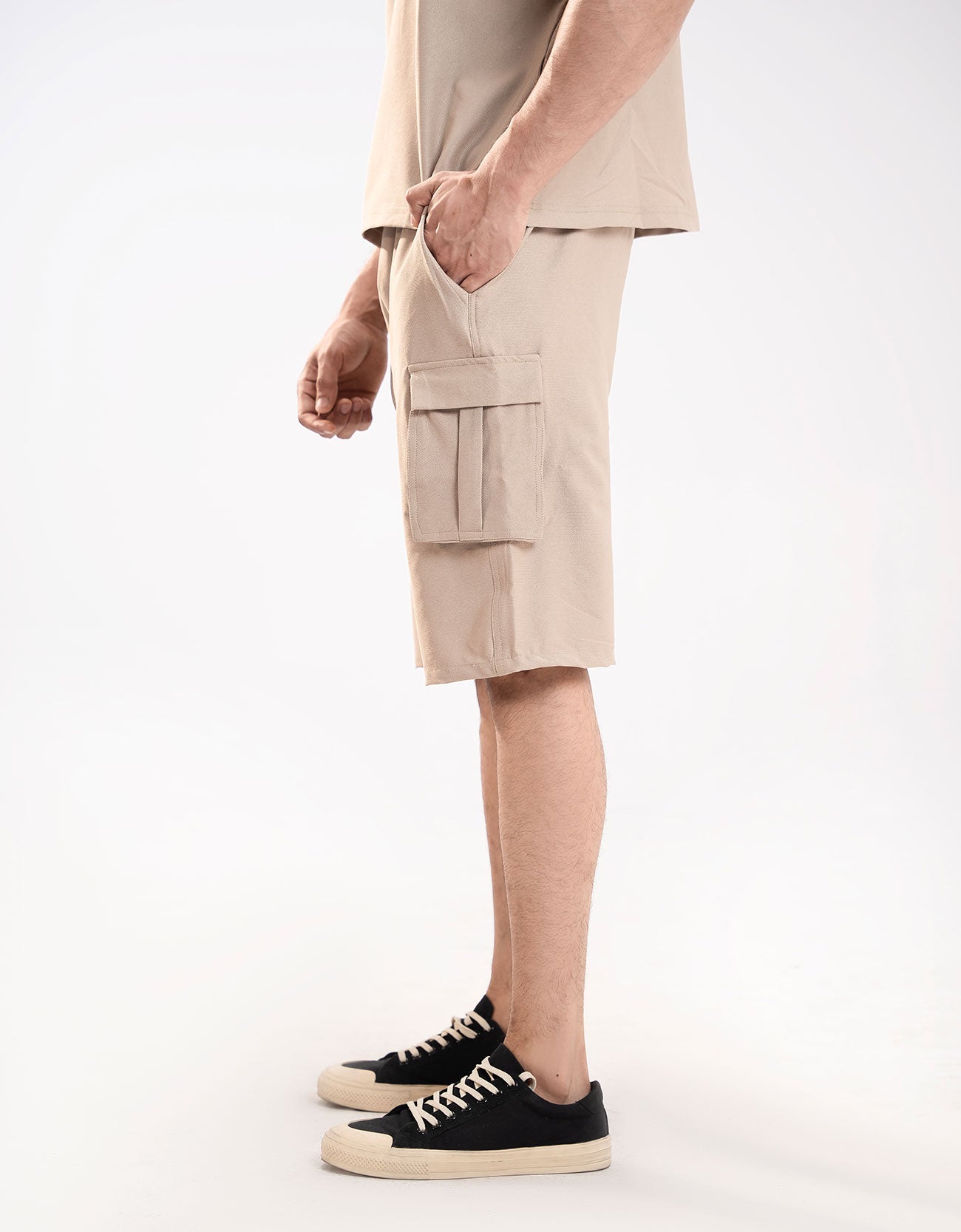 RELAXED FIT CARGO SHORTS