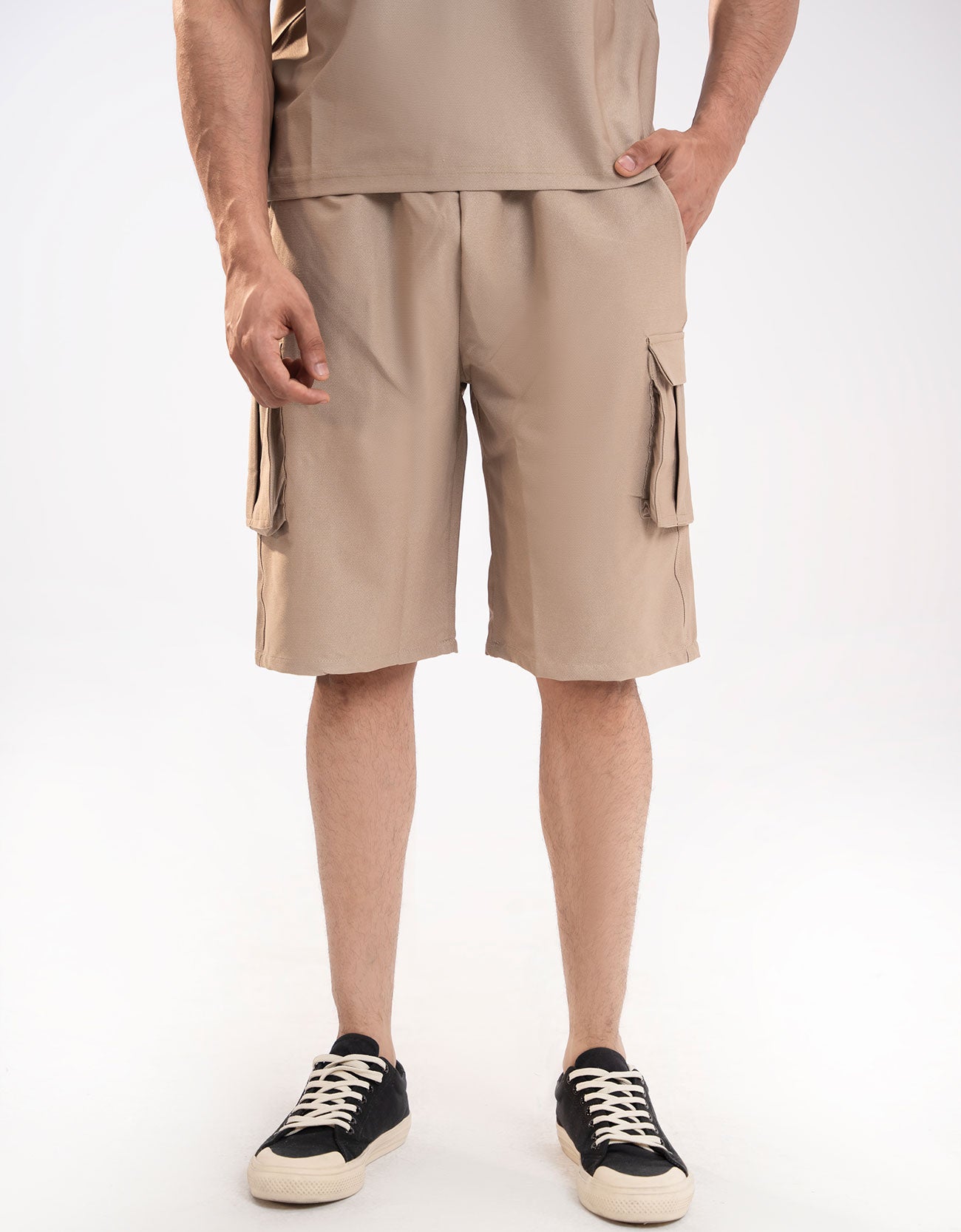 RELAXED FIT CARGO SHORTS