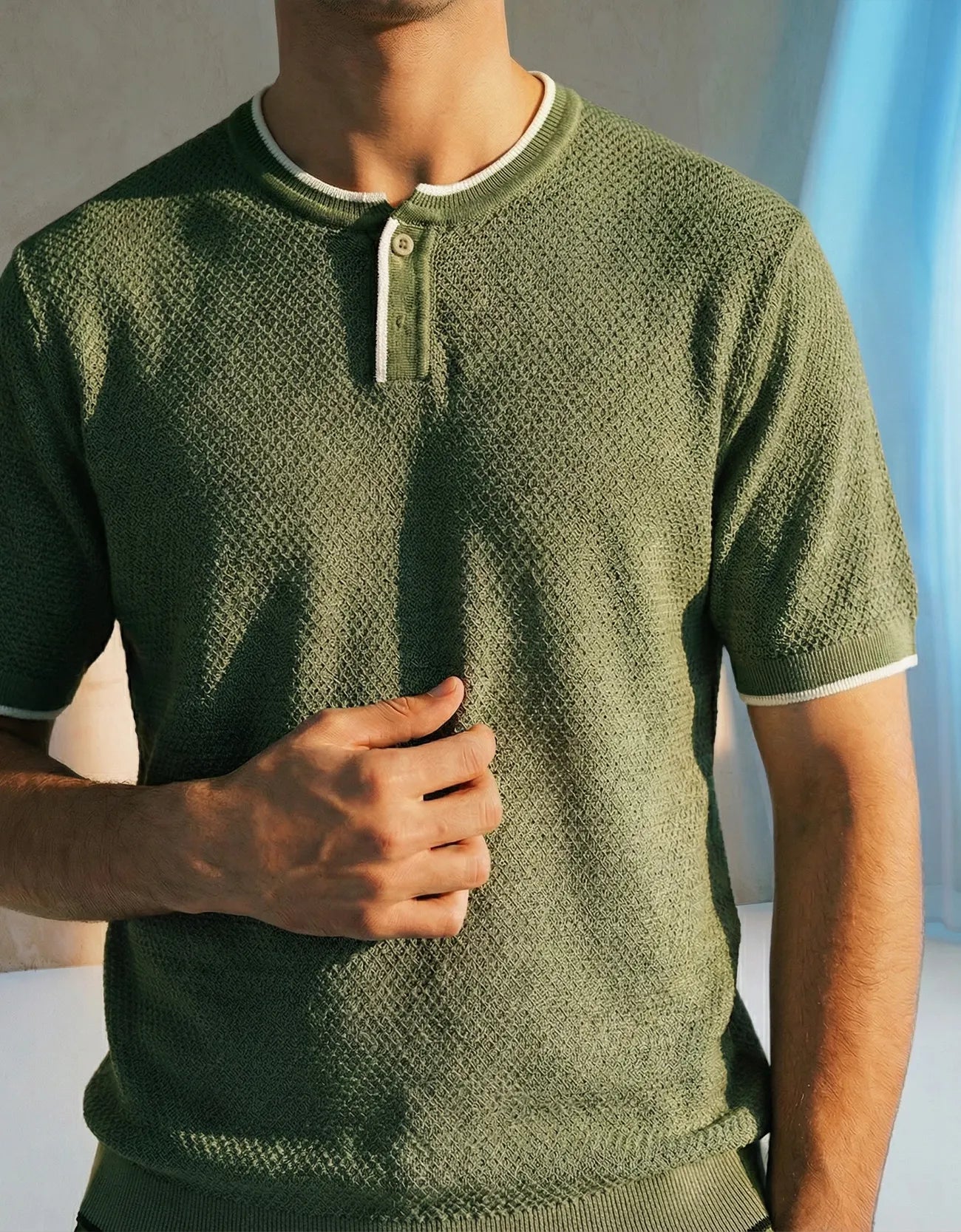 TEXTURED HENLEY SHIRT