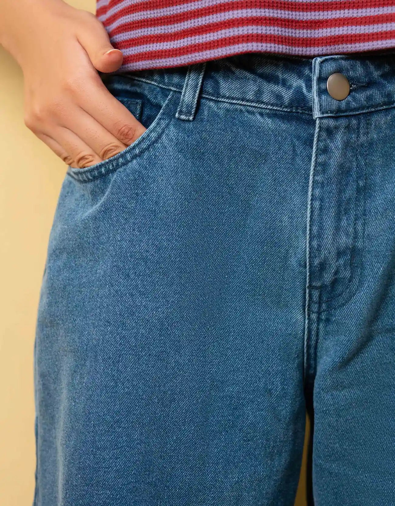 WIDE LEG BOOTCUT JEANS