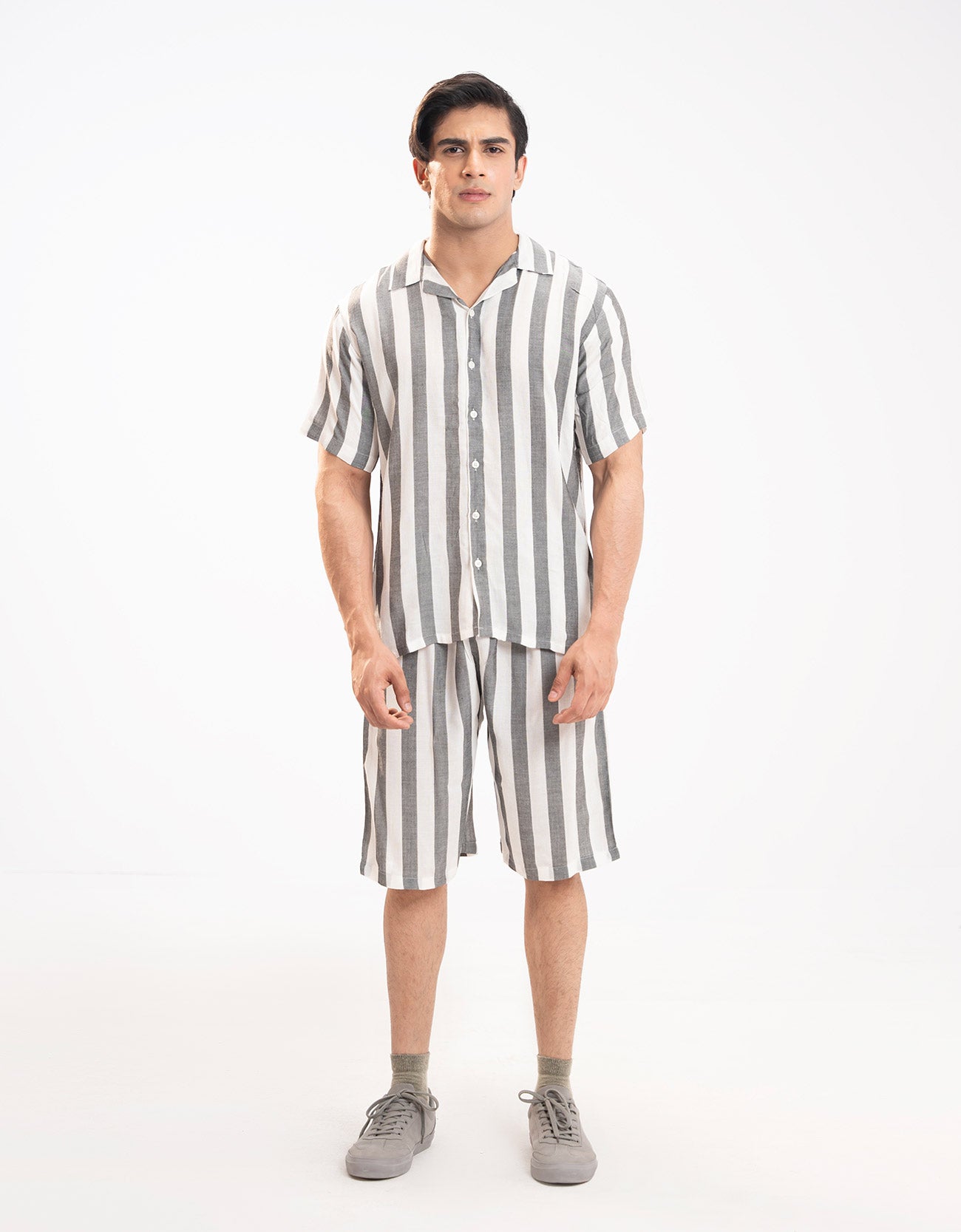 TEXTURED STRIPED CAMP COLLAR SHIRT