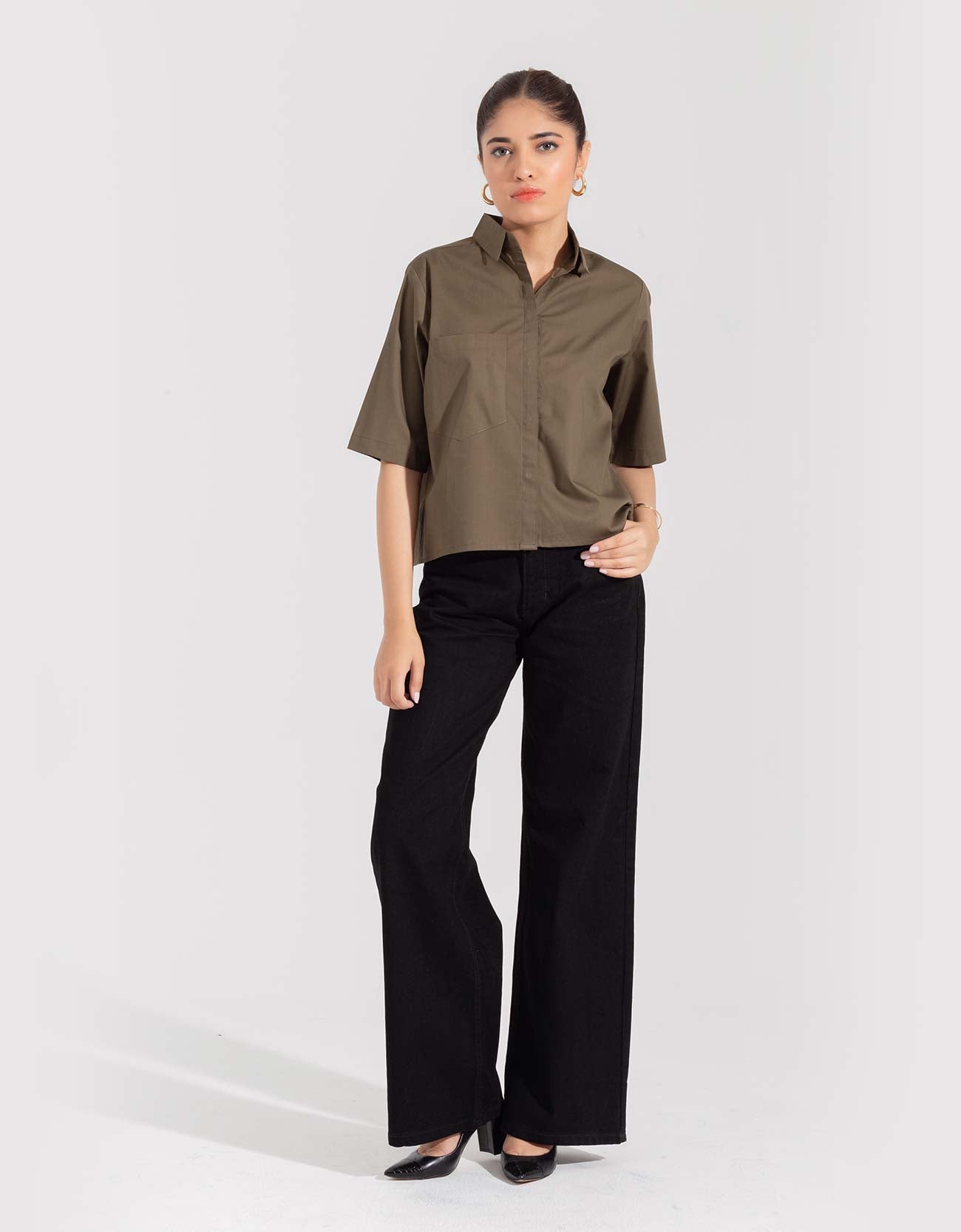 CROPPED PATCH POCKET SHIRT