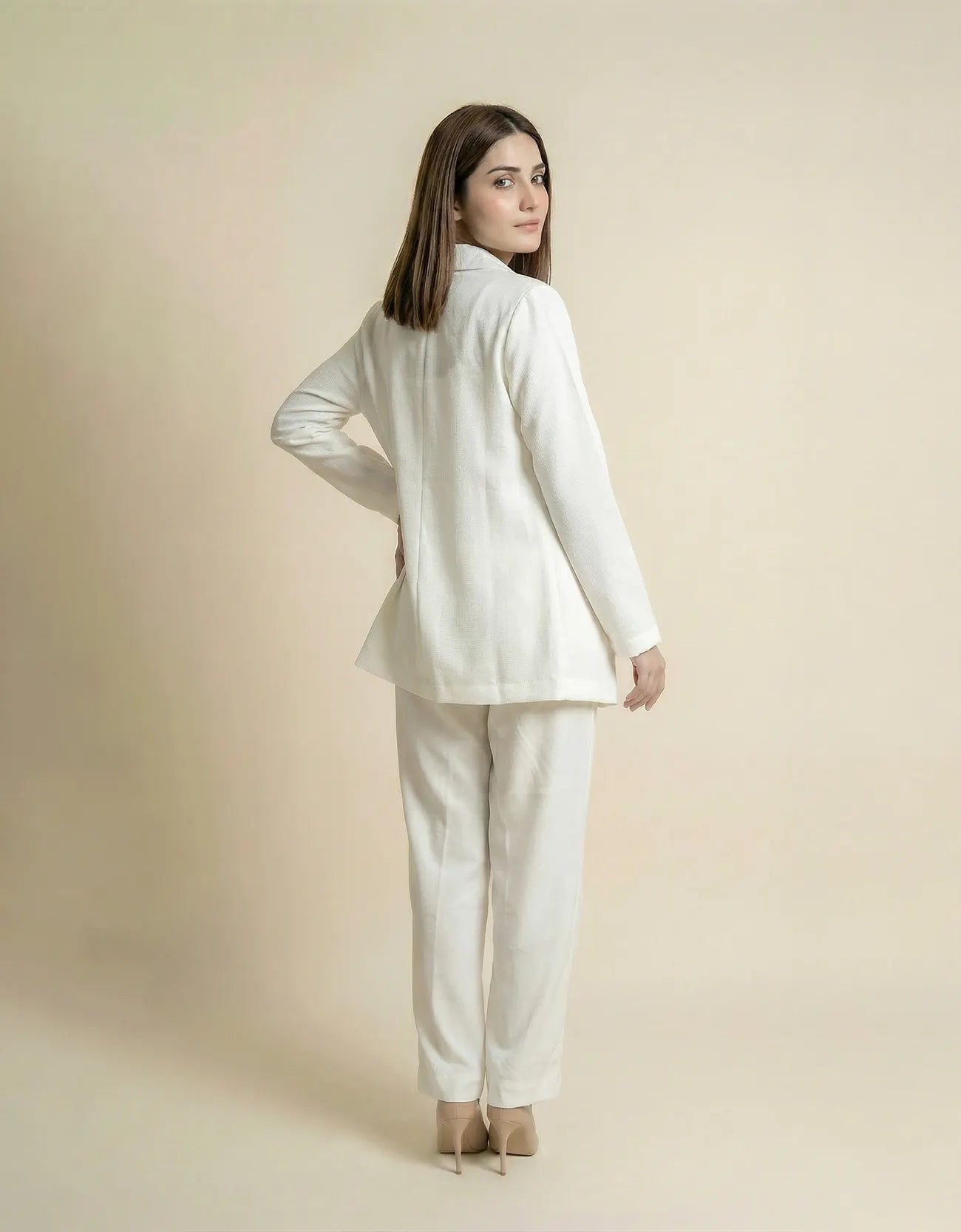 FRONT-OPEN FLOWY JACKET