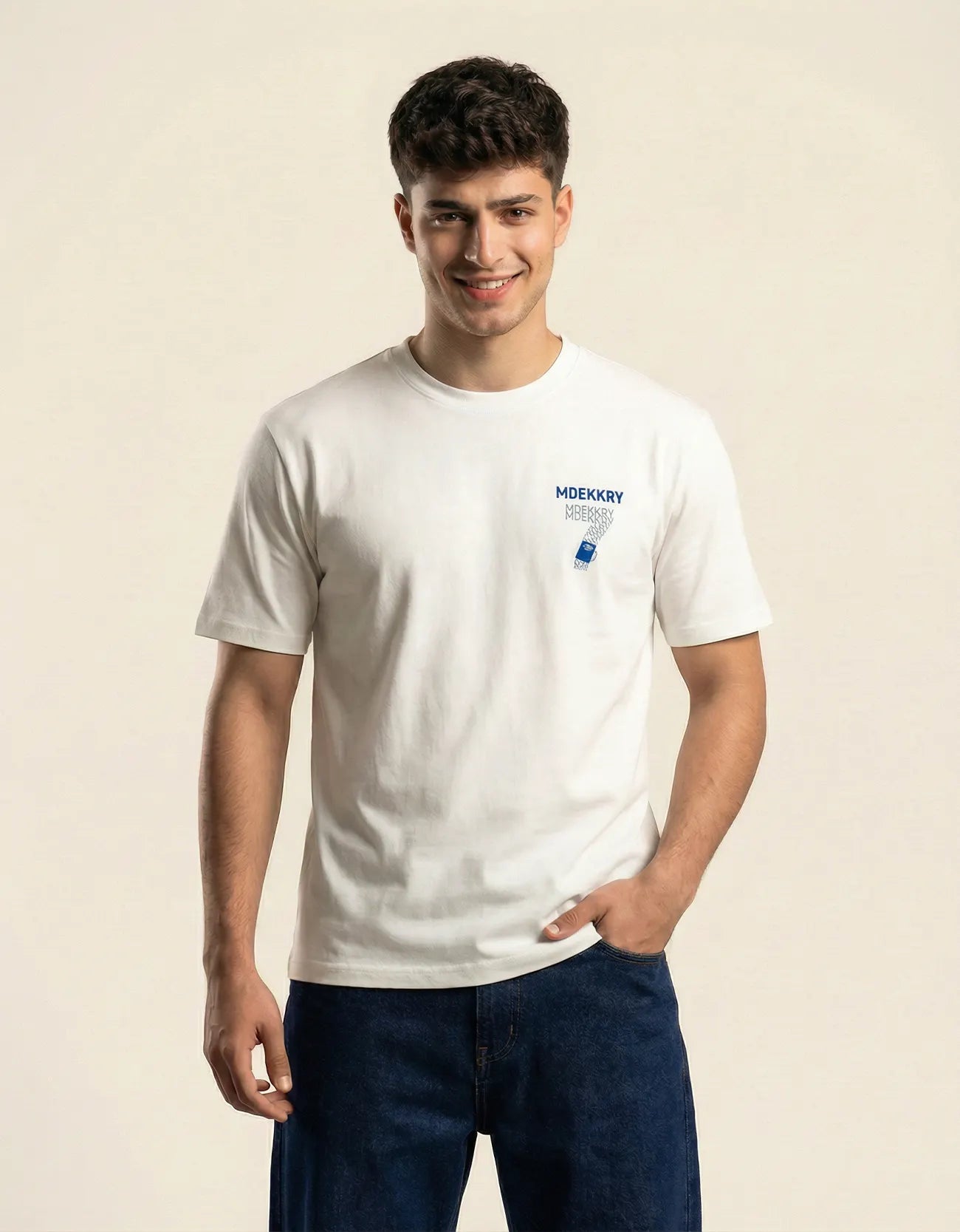 SIGNATURE SLOGAN T SHIRT