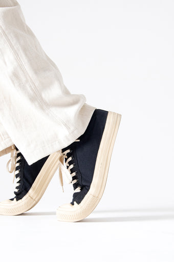 CANVAS SUEDE LACE-UP SNEAKERS