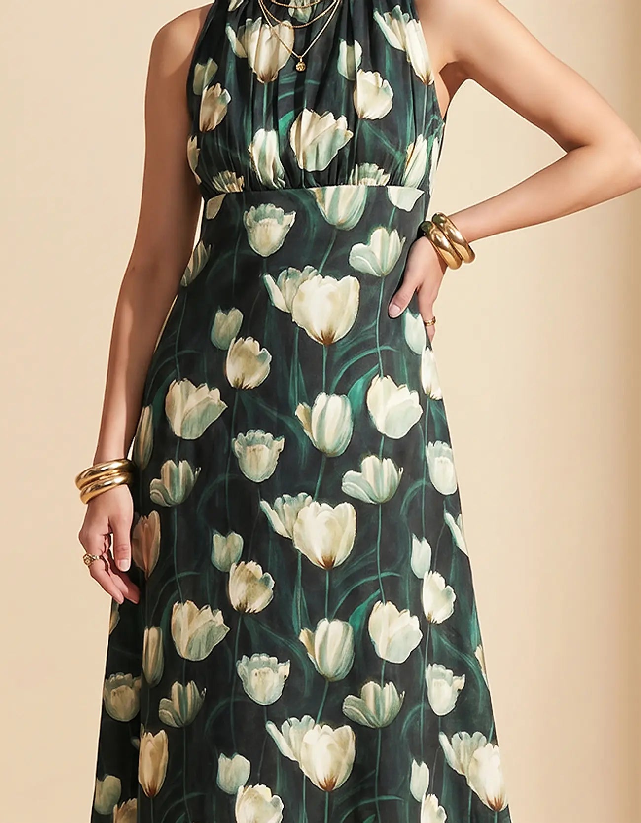 HALTER NECK