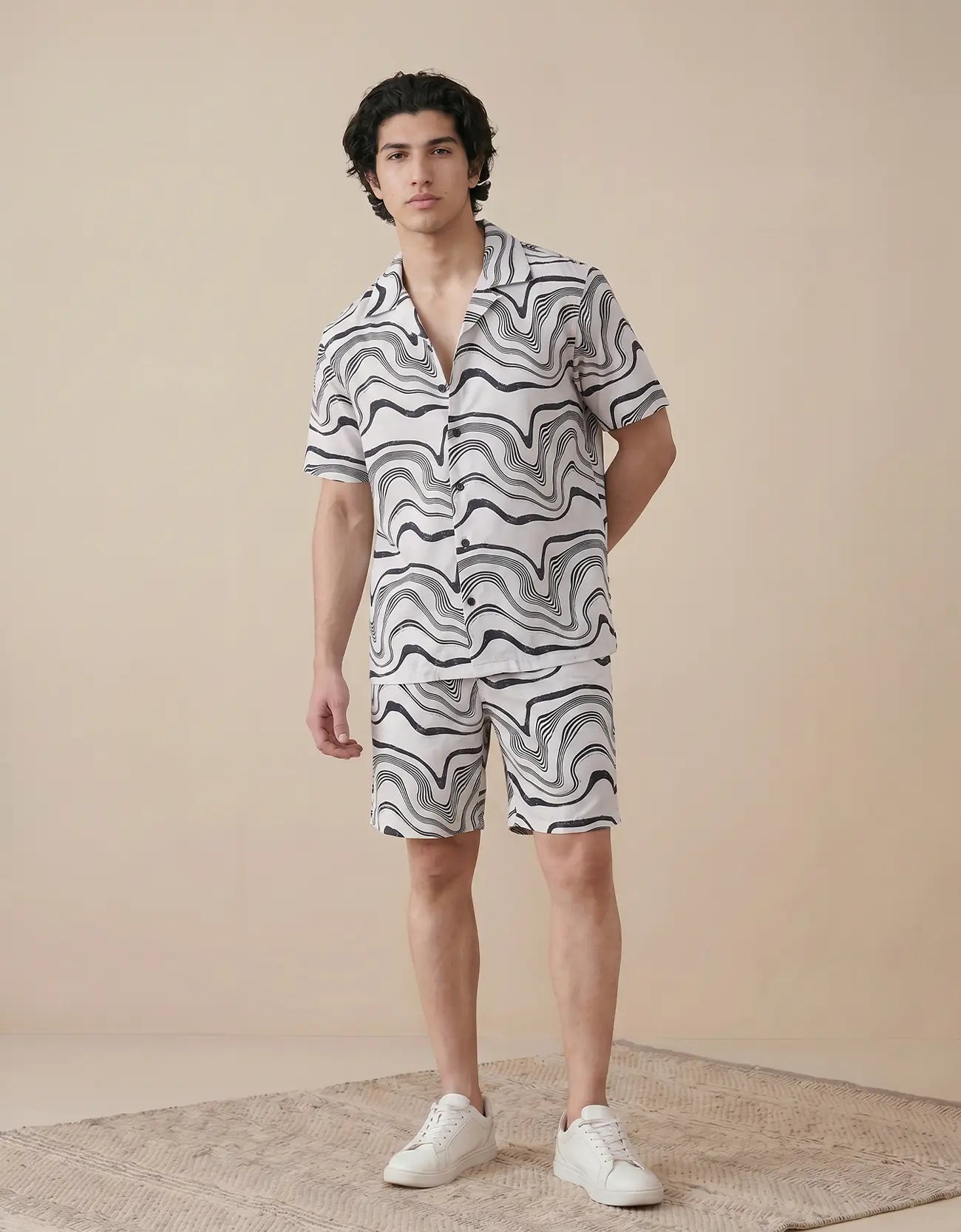 MEN’S PRINTED PREMIUM COTTON SHIRT