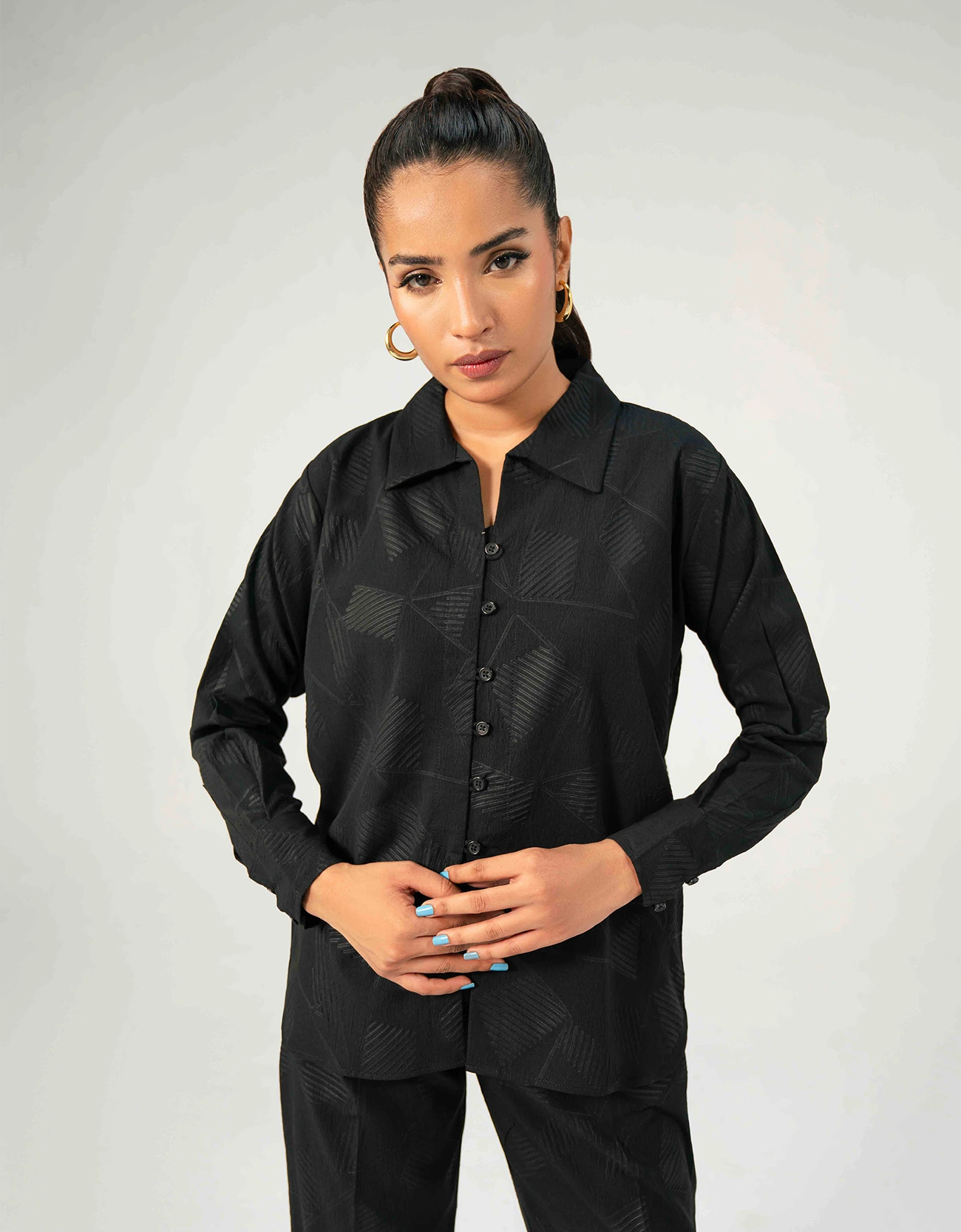 SELF TEXTURED SHIRT WITH LOOPS