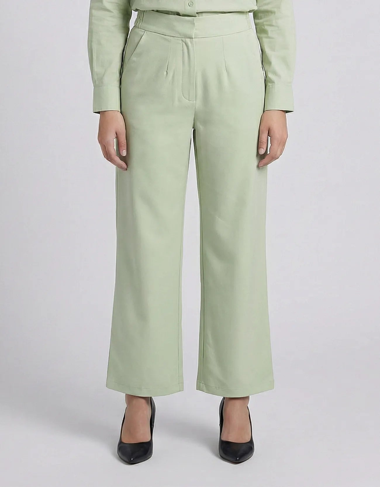 FLOWY TROUSER-PANTS