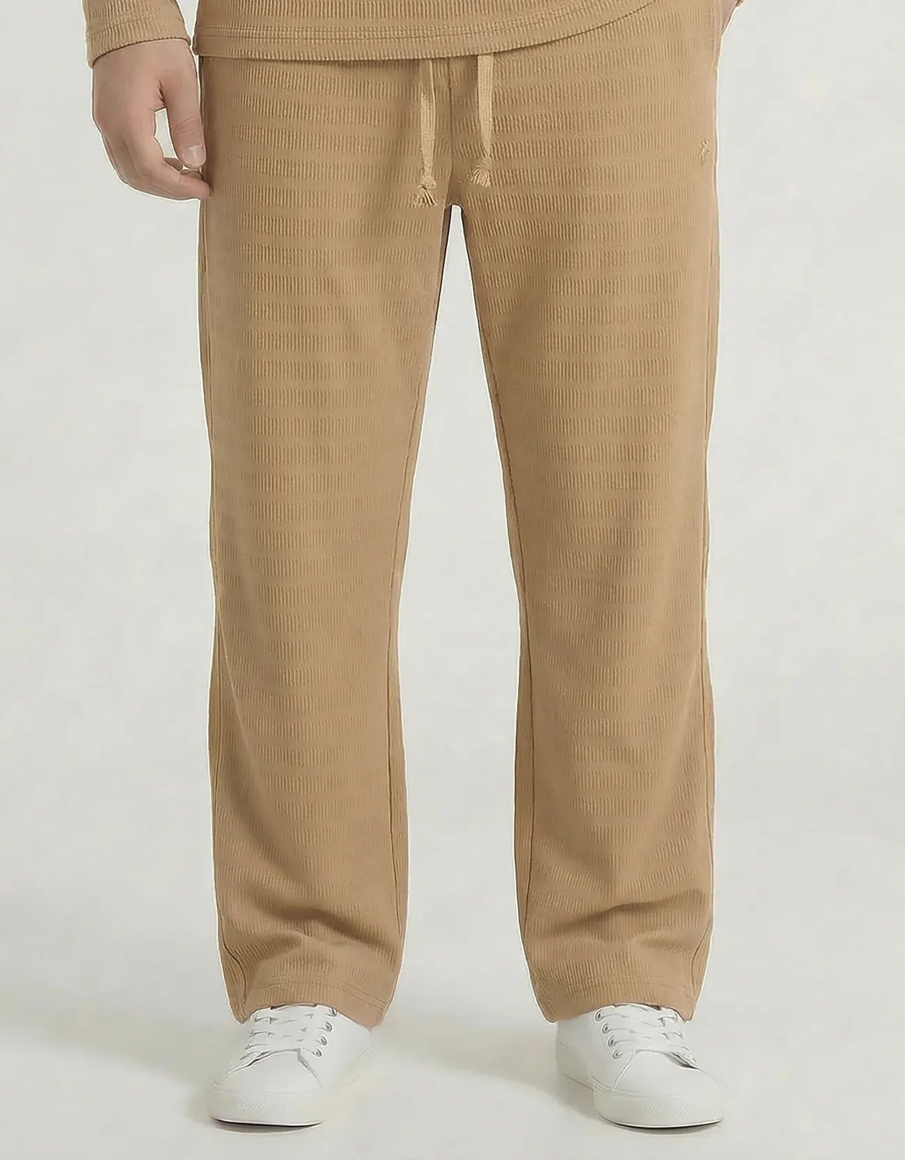 BAGGY WIDE BOTTOM TROUSERS