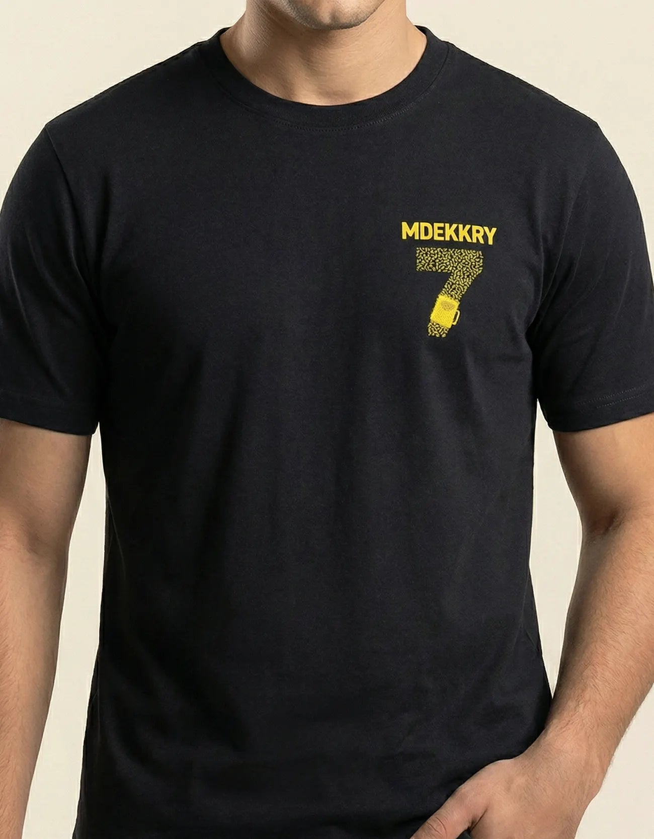 SIGNATURE SLOGAN T SHIRT