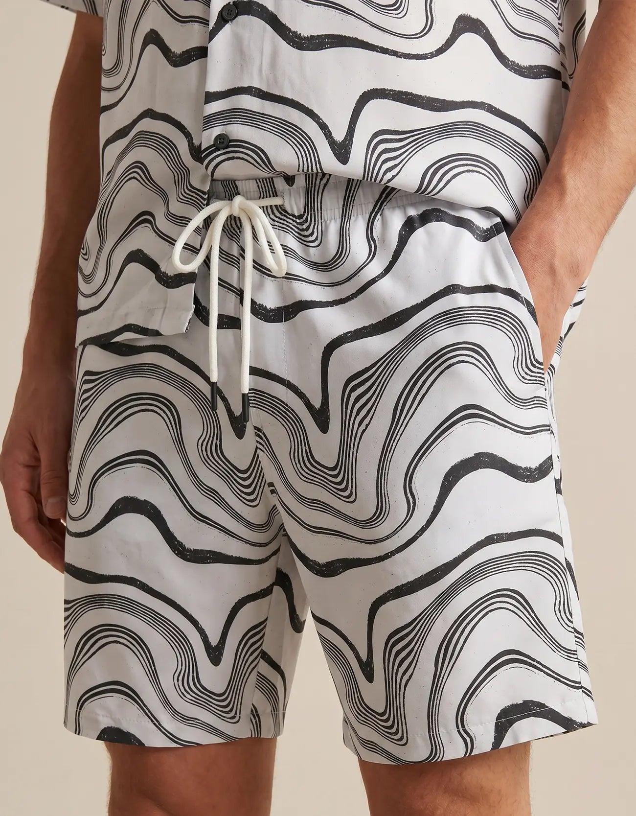 MEN'S PRINTED SHORTS