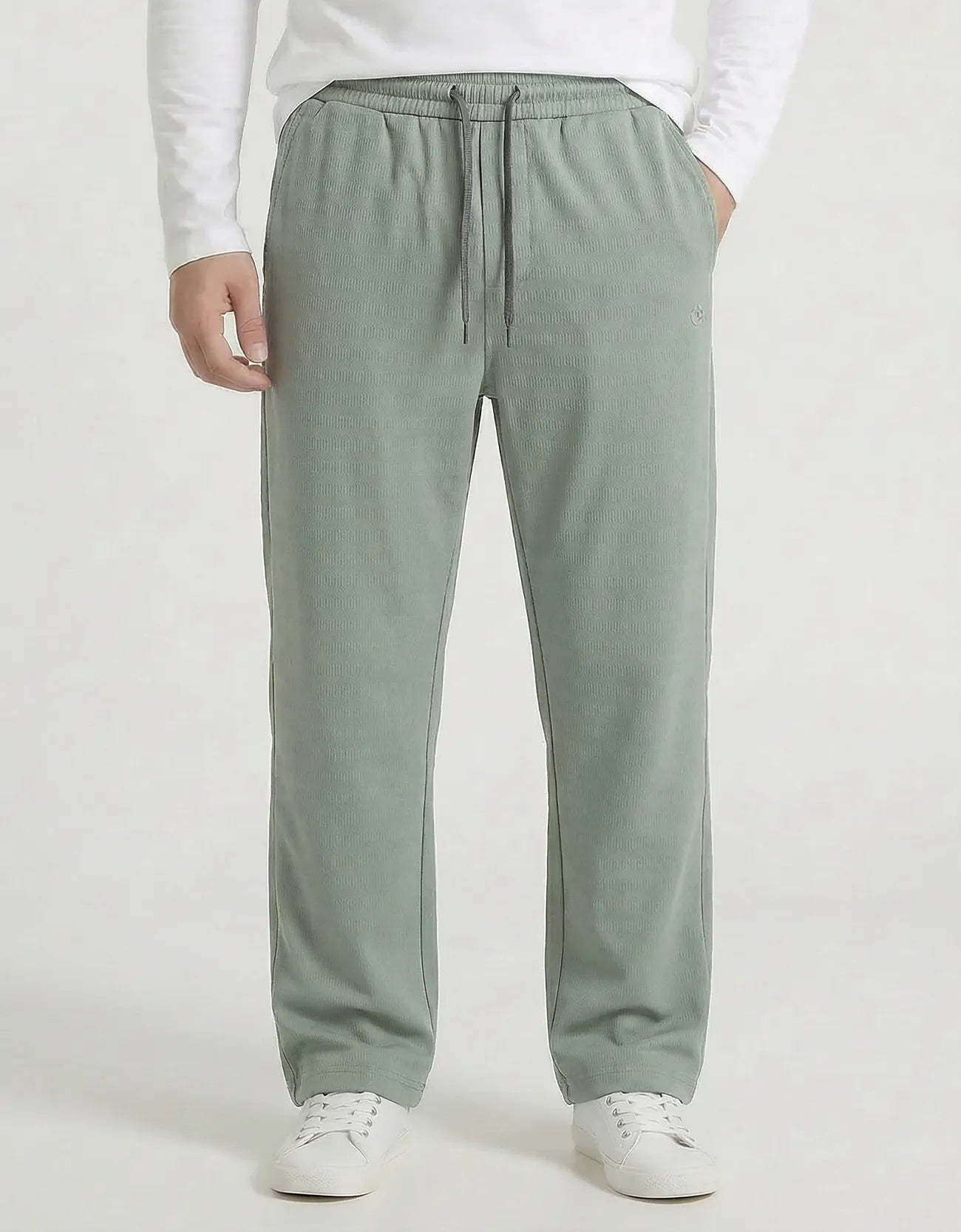 BAGGY WIDE BOTTOM TROUSERS