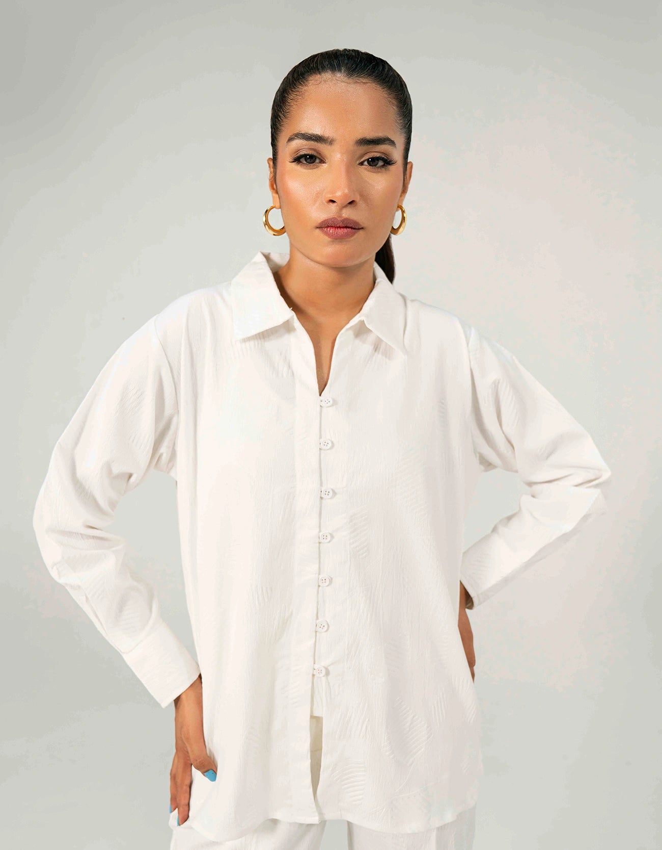 SELF TEXTURED SHIRT WITH LOOPS