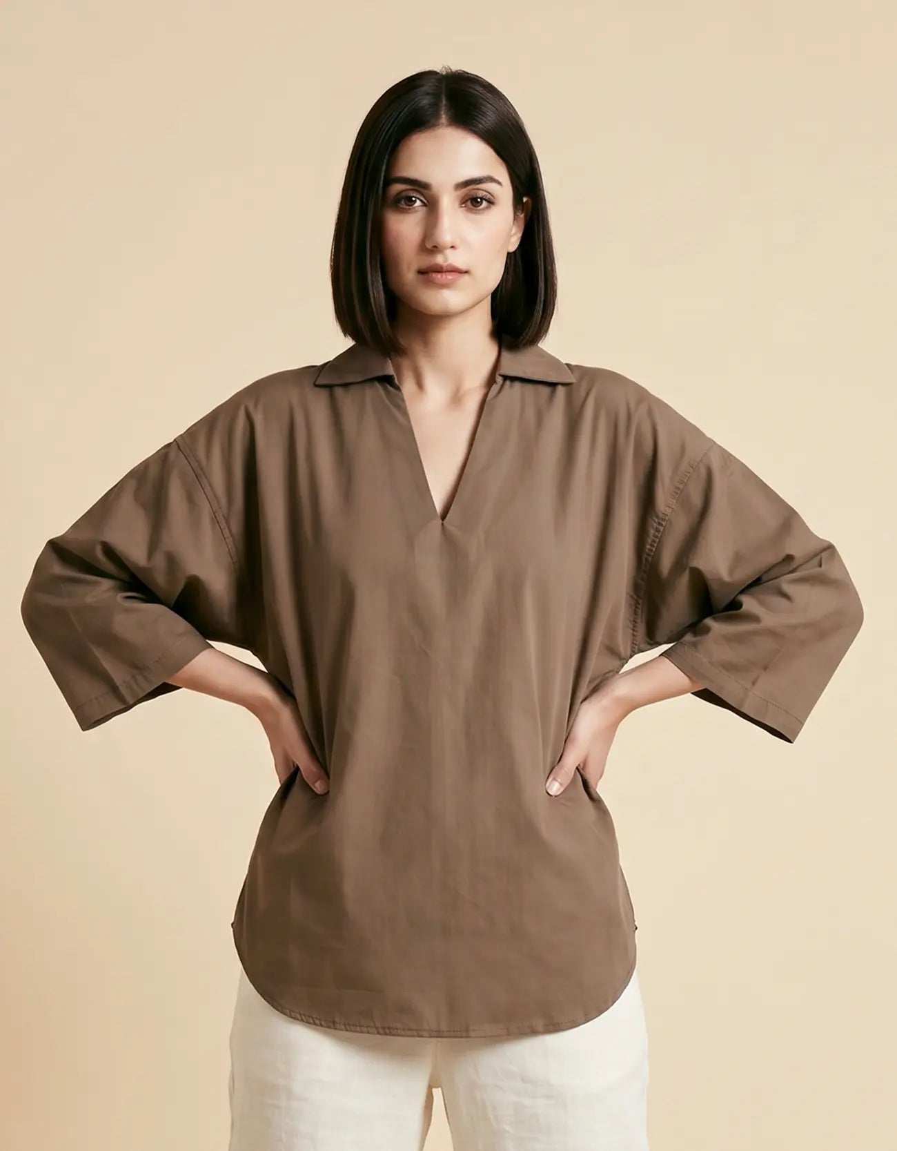 RELAXED V-NECK SHIRT