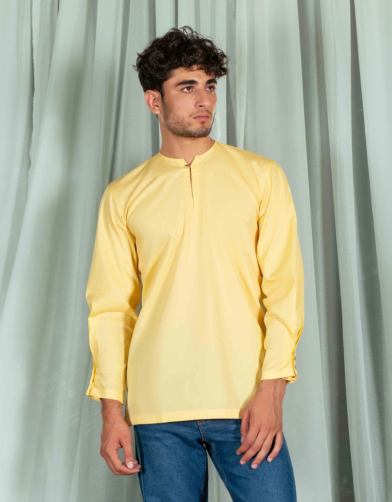 MEN’S CREW NECK KURTA