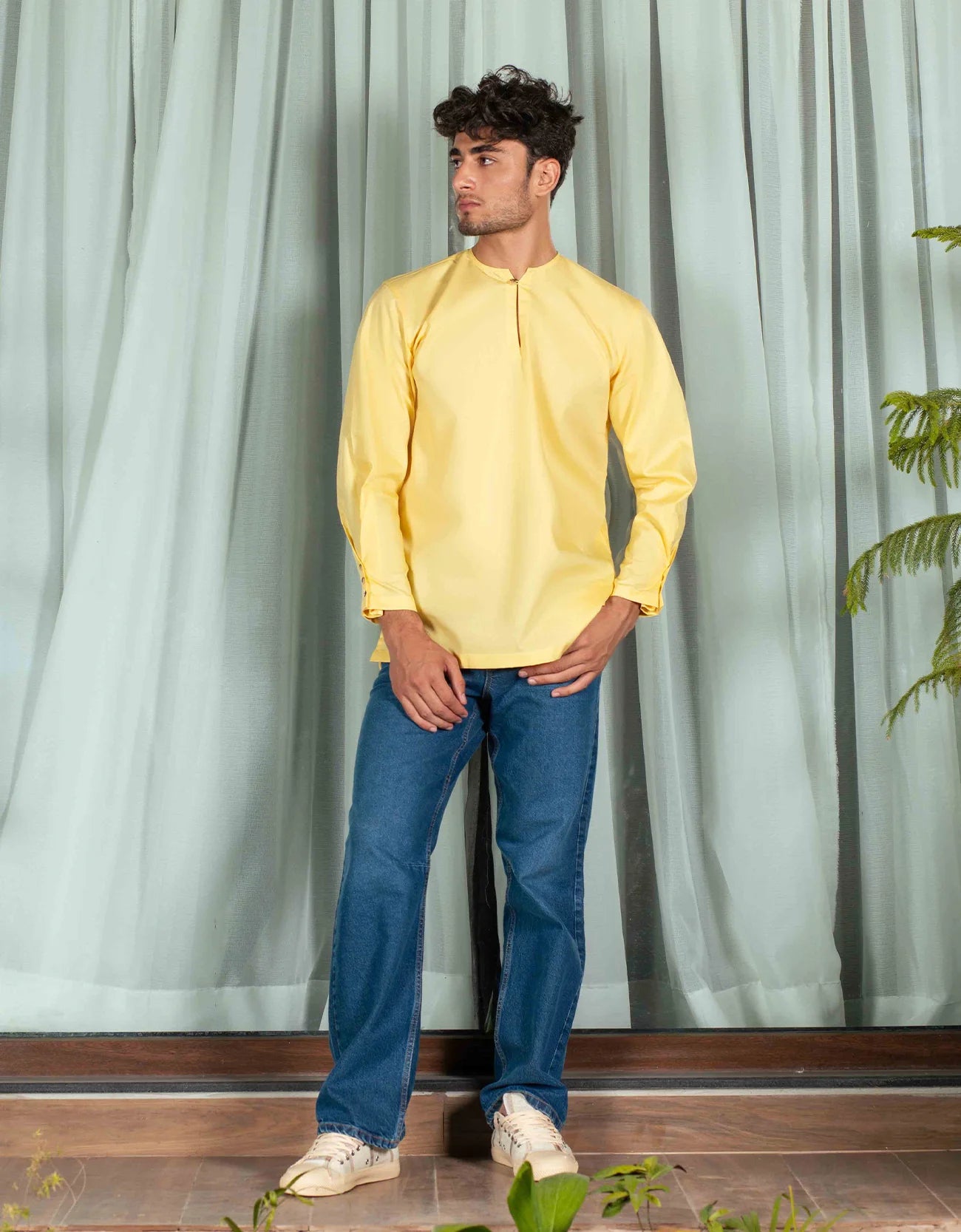 MEN’S CREW NECK KURTA