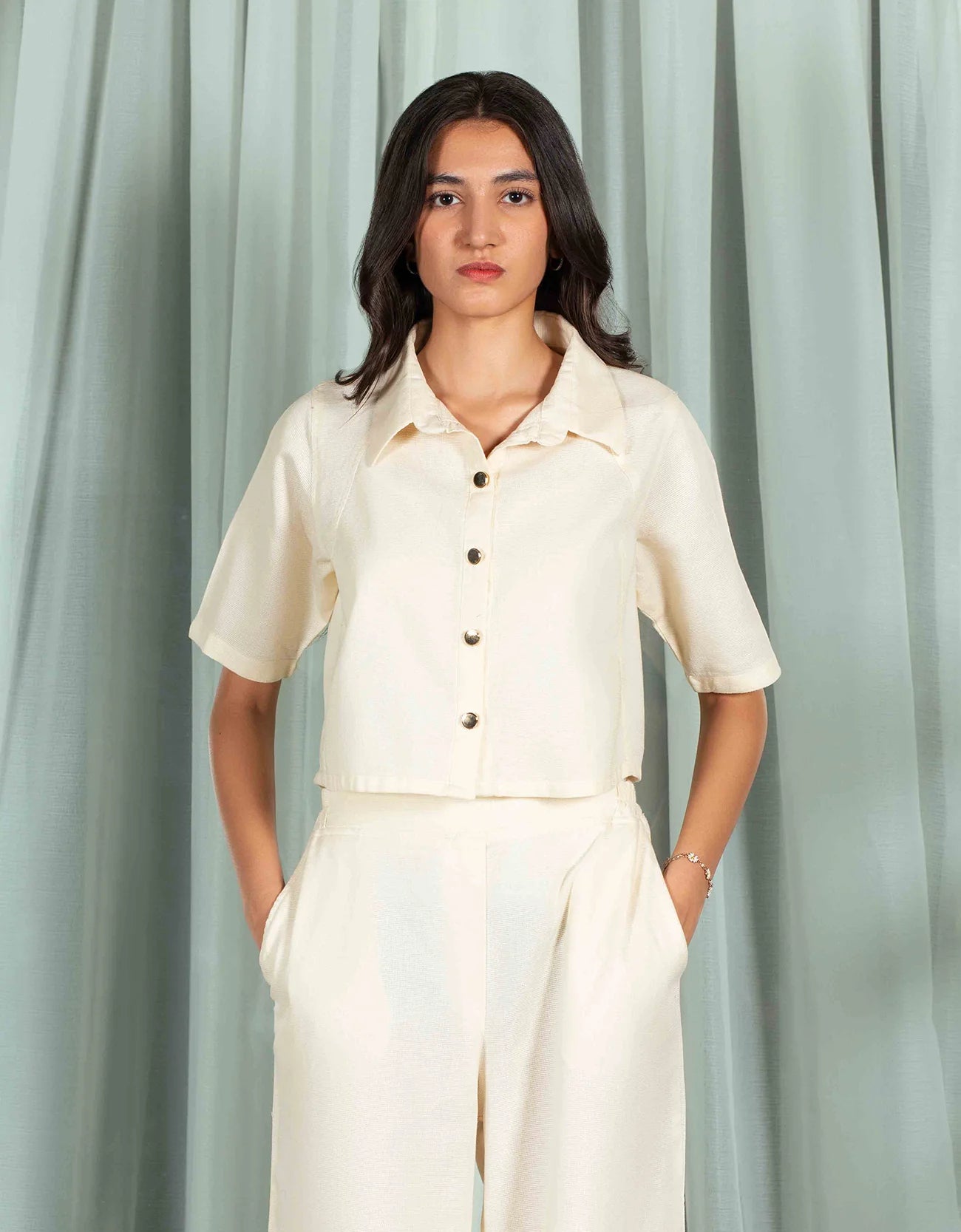 JACQUARD PANELED CROPPED SHIRT