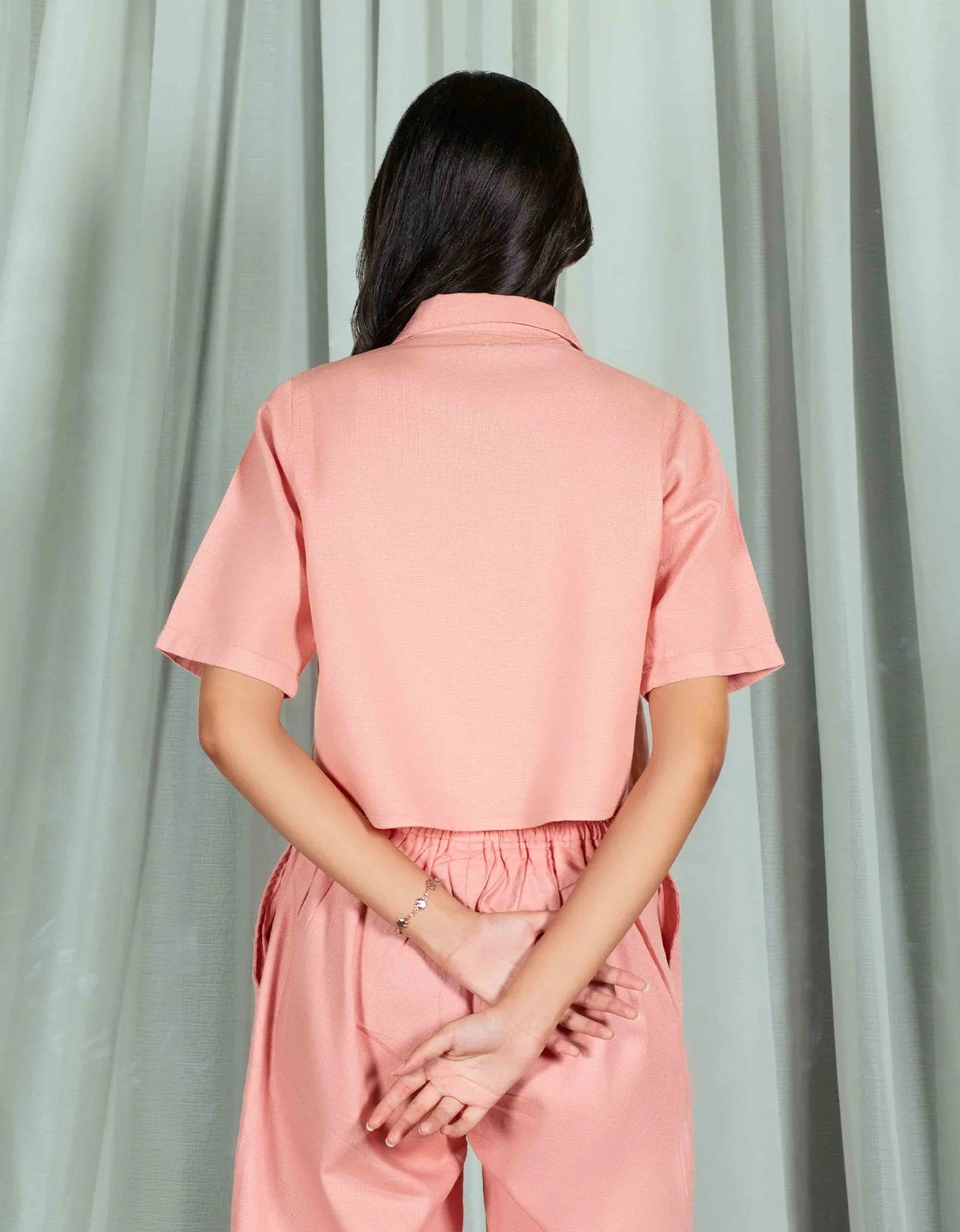 JACQUARD PANELED CROPPED SHIRT