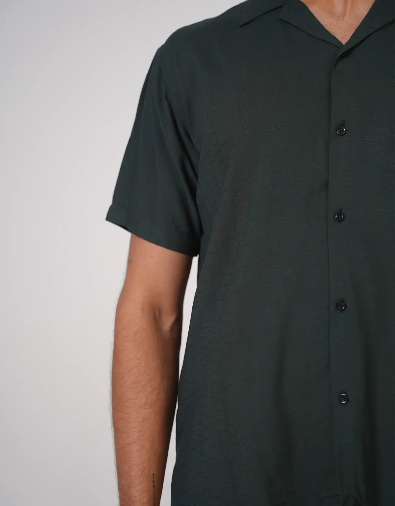 LOOSEFIT CAMP COLLAR TEXTURED SHIRT