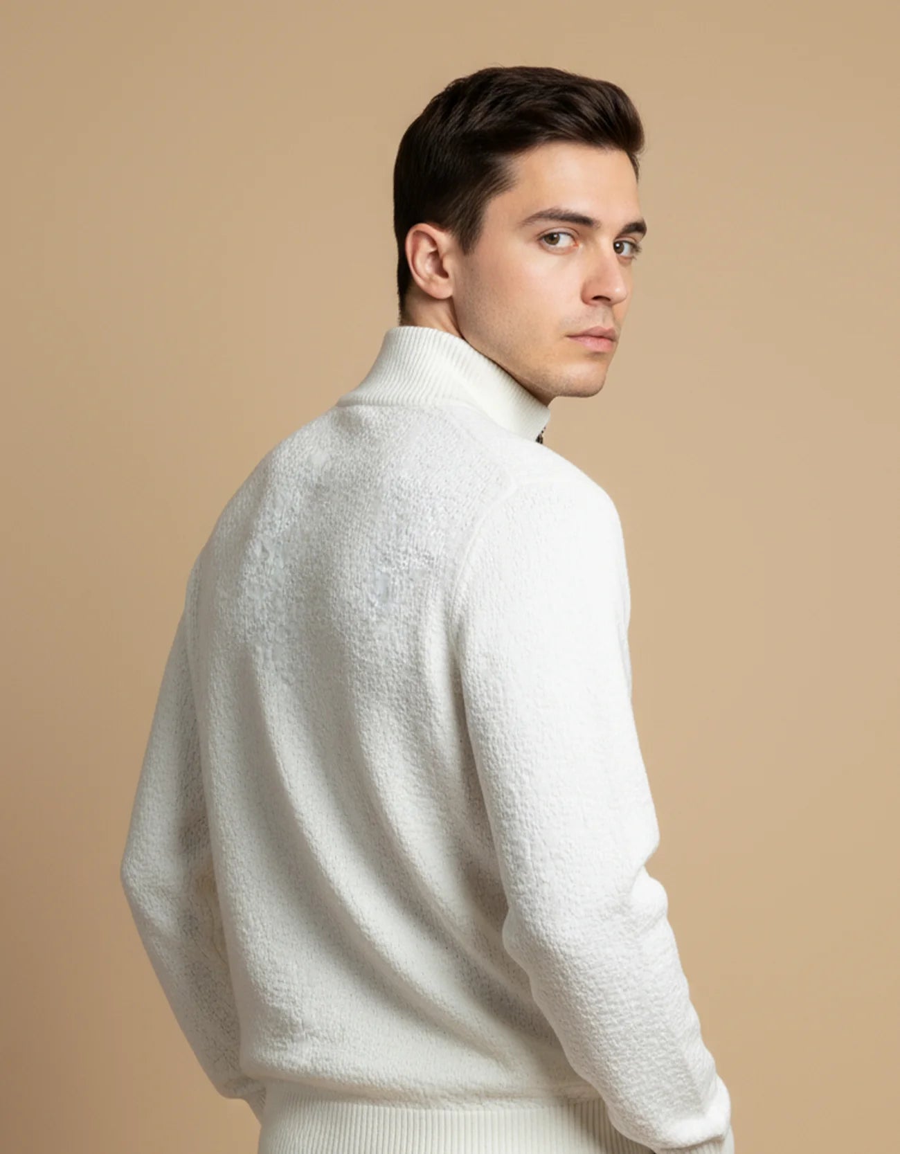 MOCK NECT TEXTURED SWEATER