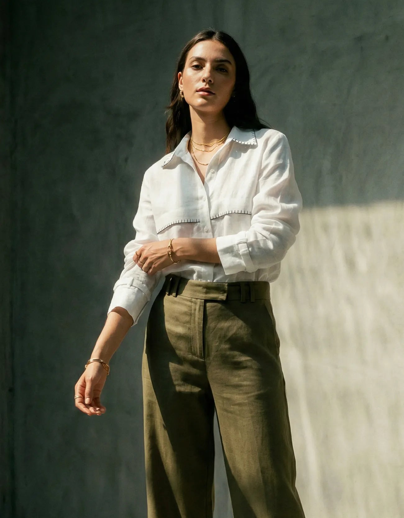 LINEN EMBROIDERED SHIRT