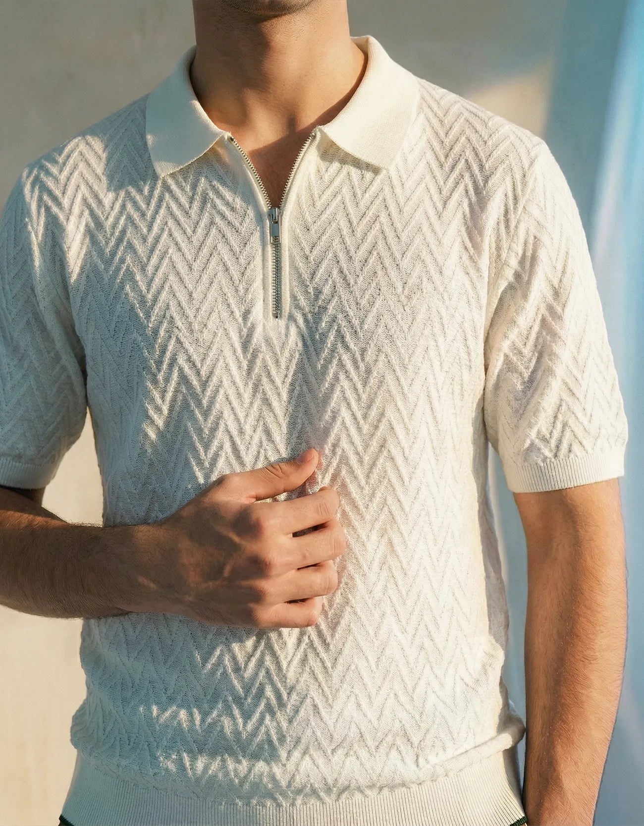 CHAVERON TEXTURED QUARTER ZIP POLO