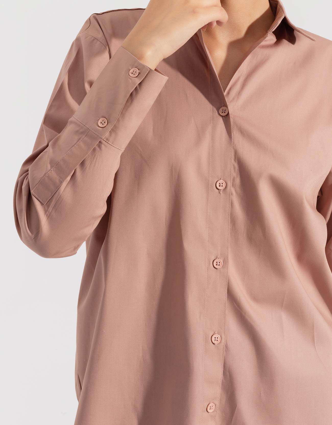 SHIRT WITH FOLDED BACK YOKE