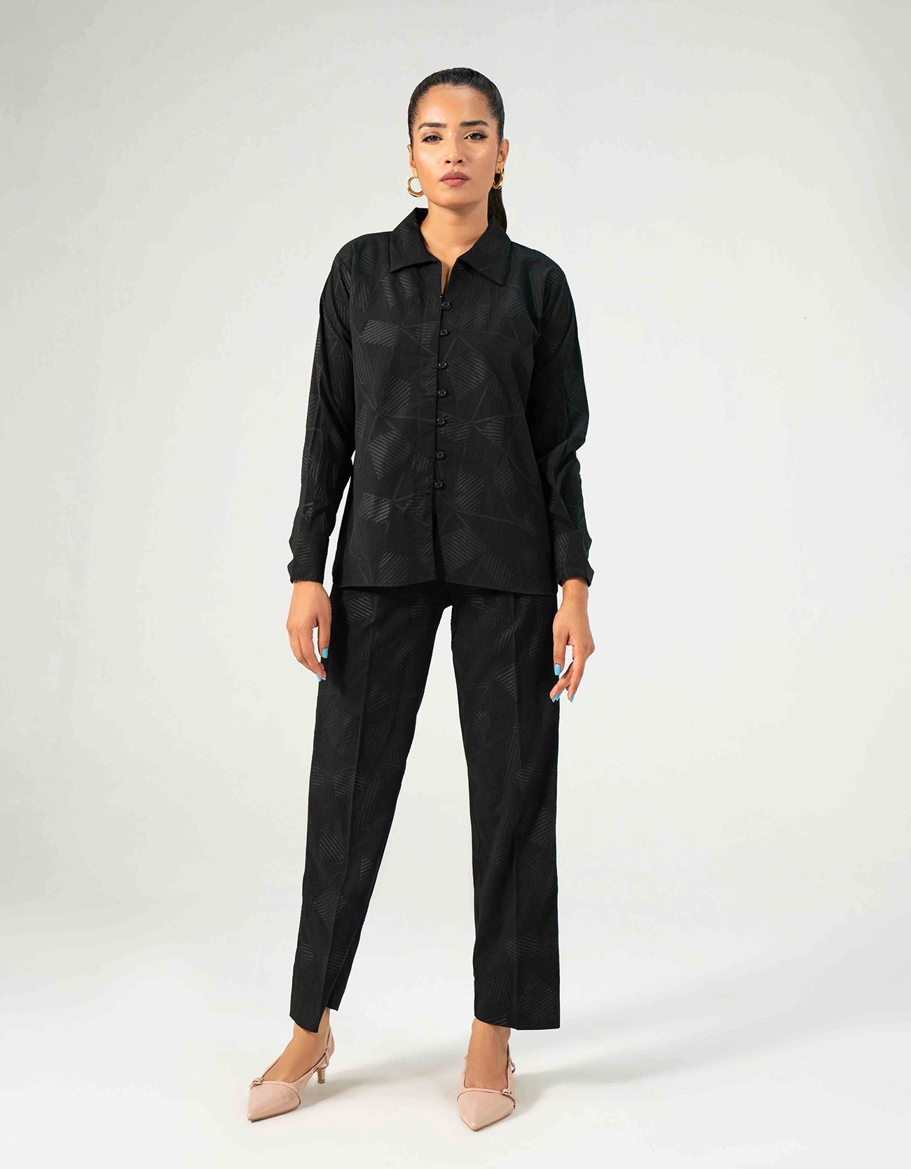 SELF TEXTURED SHIRT WITH LOOPS